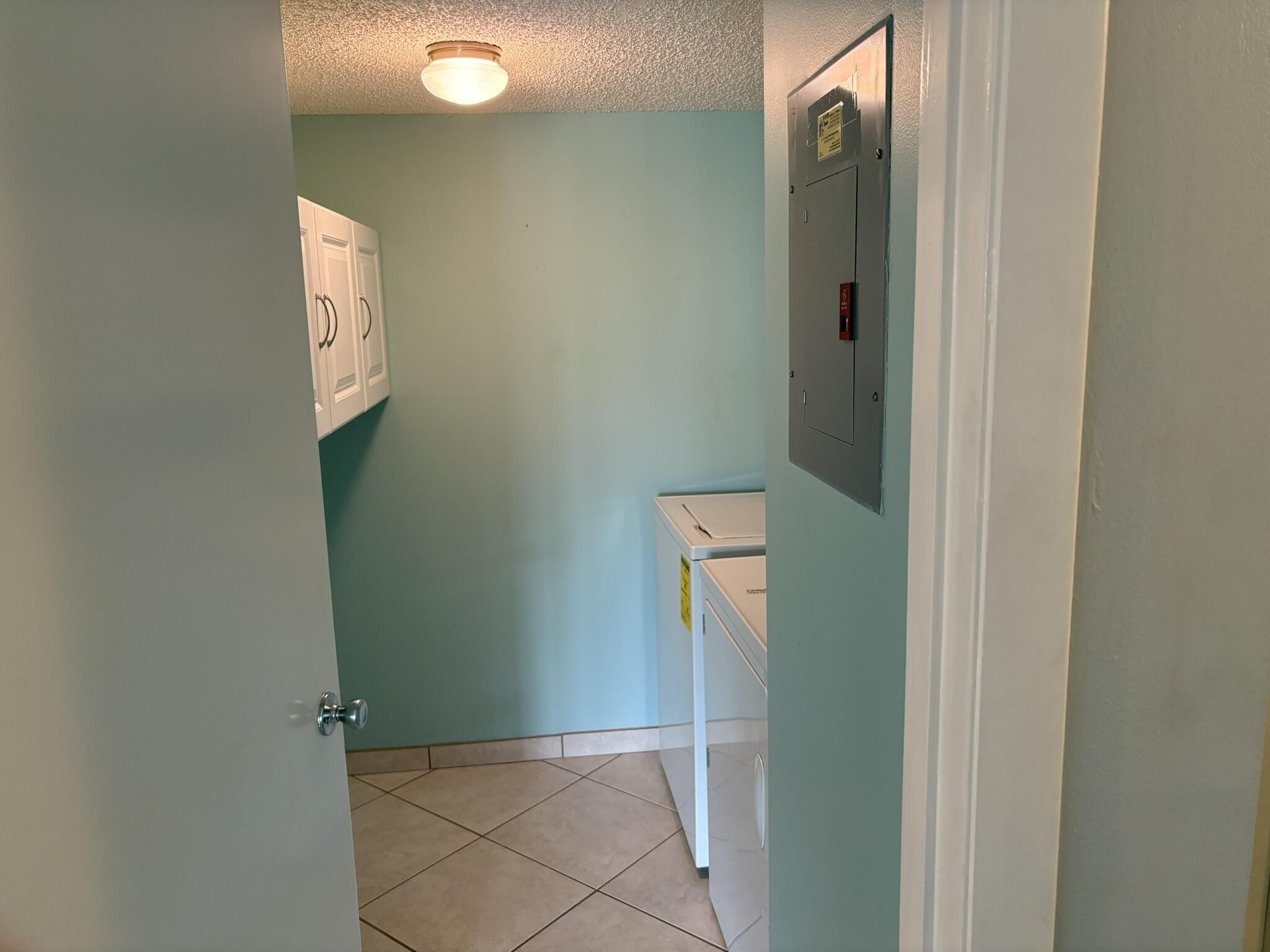 826 Sky Pine Way G2 Property Photo 13