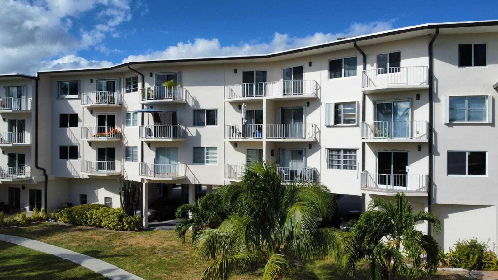 1967 S Ocean Boulevard 215-c Property Photo 3