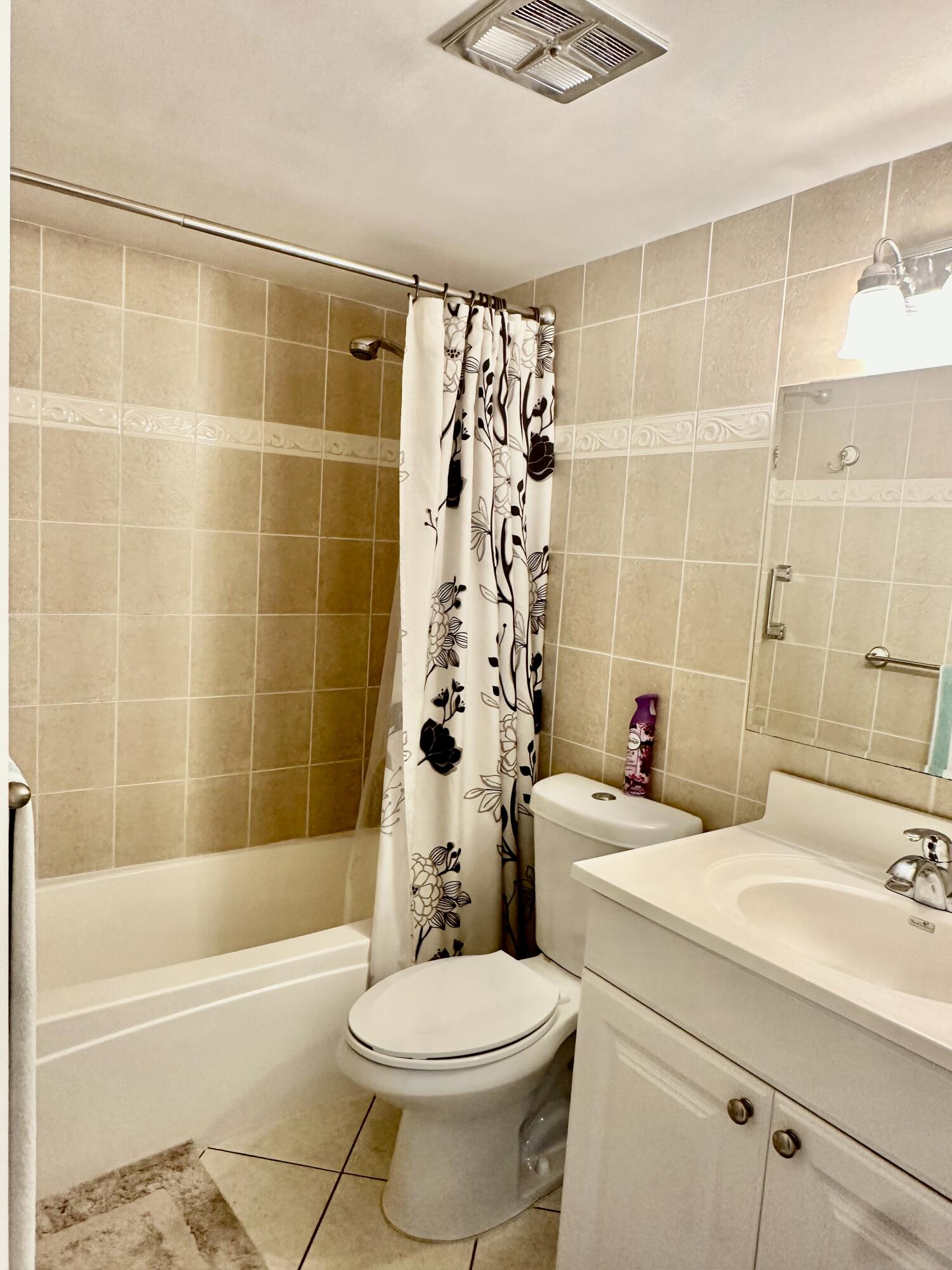 580 Egret Drive 314 Property Photo 5