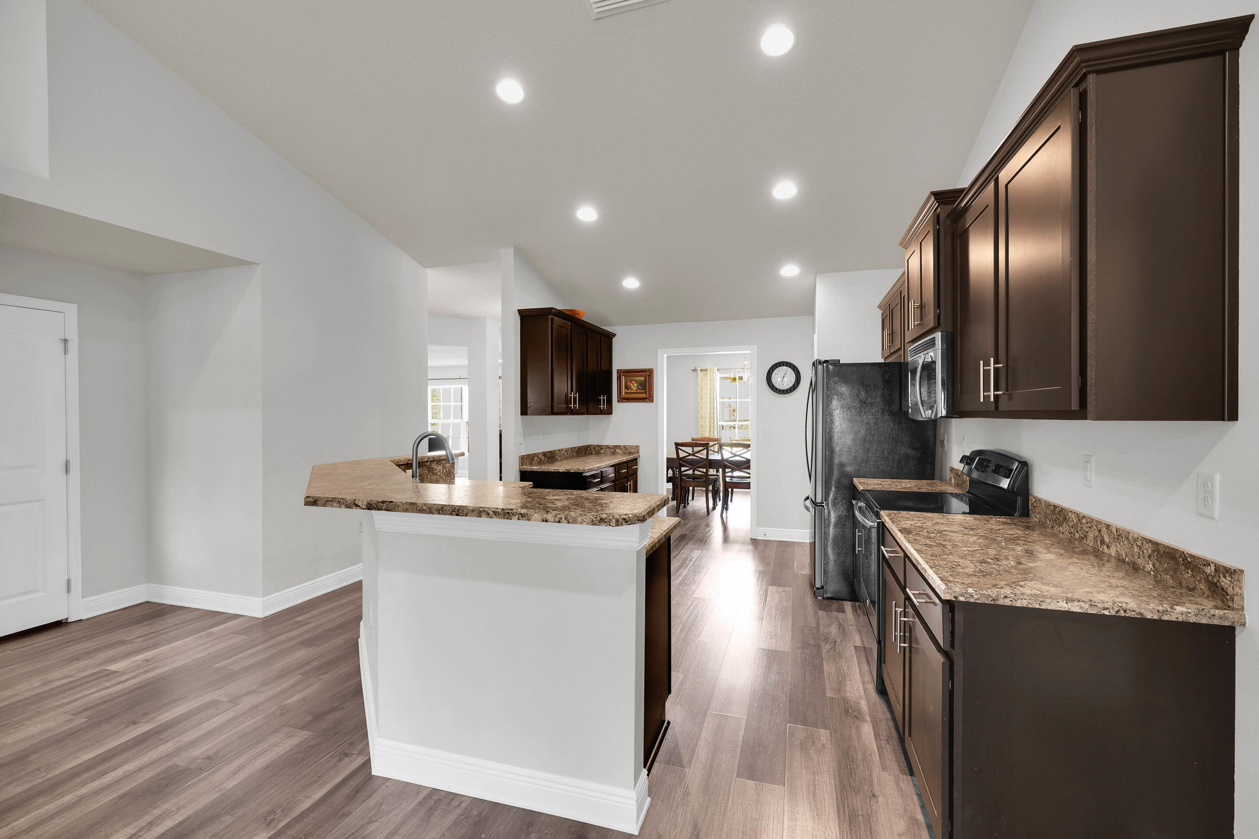 5857 Nw Ethel Court Property Photo 15