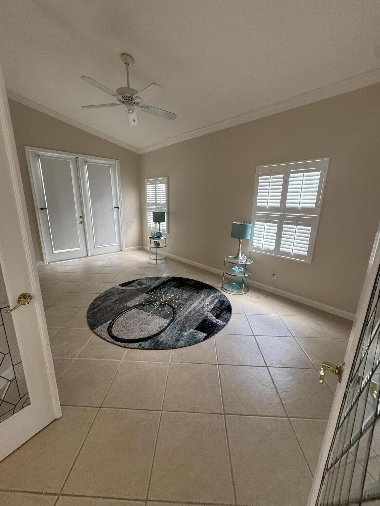 338 Nw Treeline Trace Property Photo 4