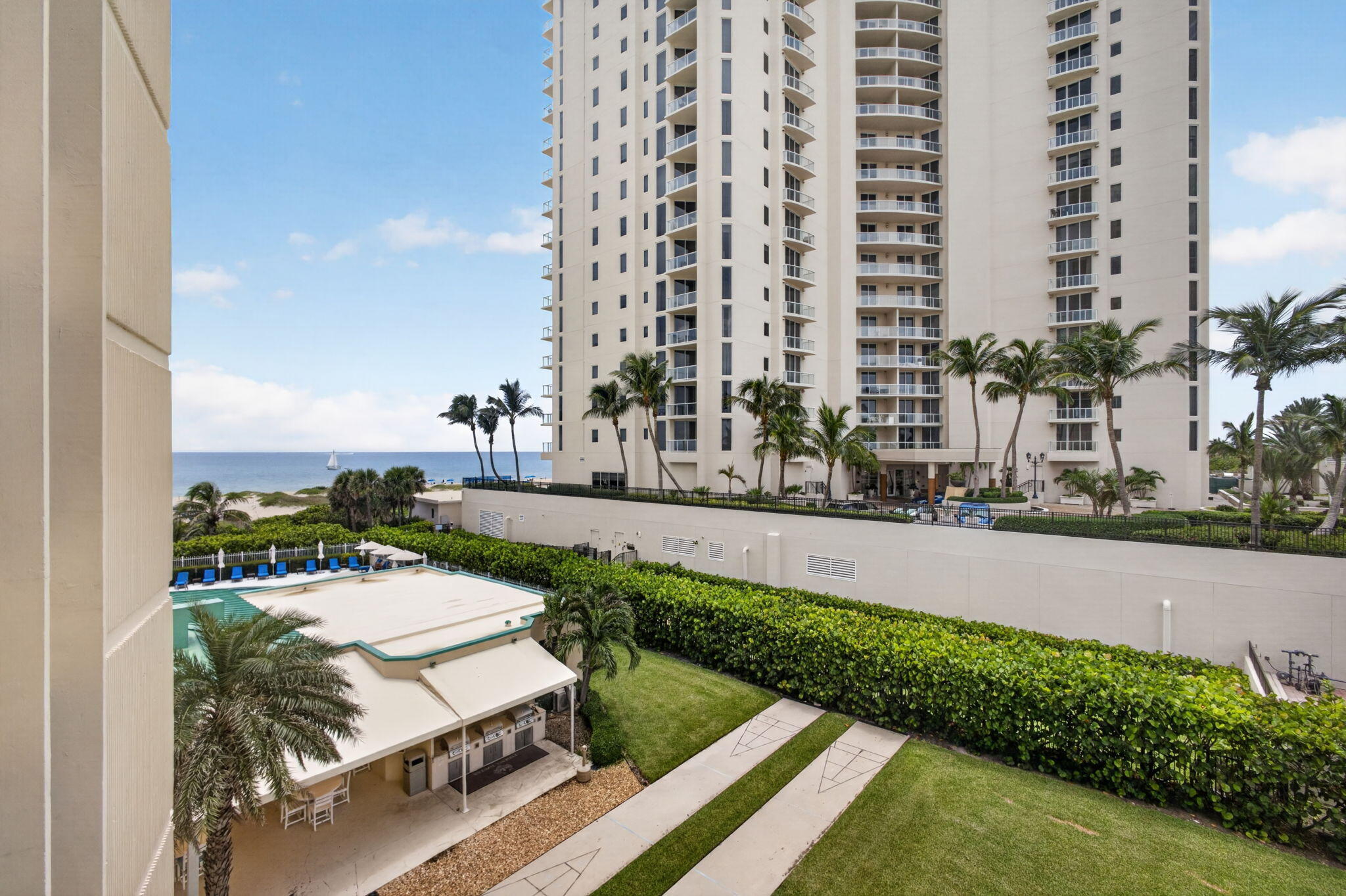 2800 N Ocean Drive B-4a Property Photo 40