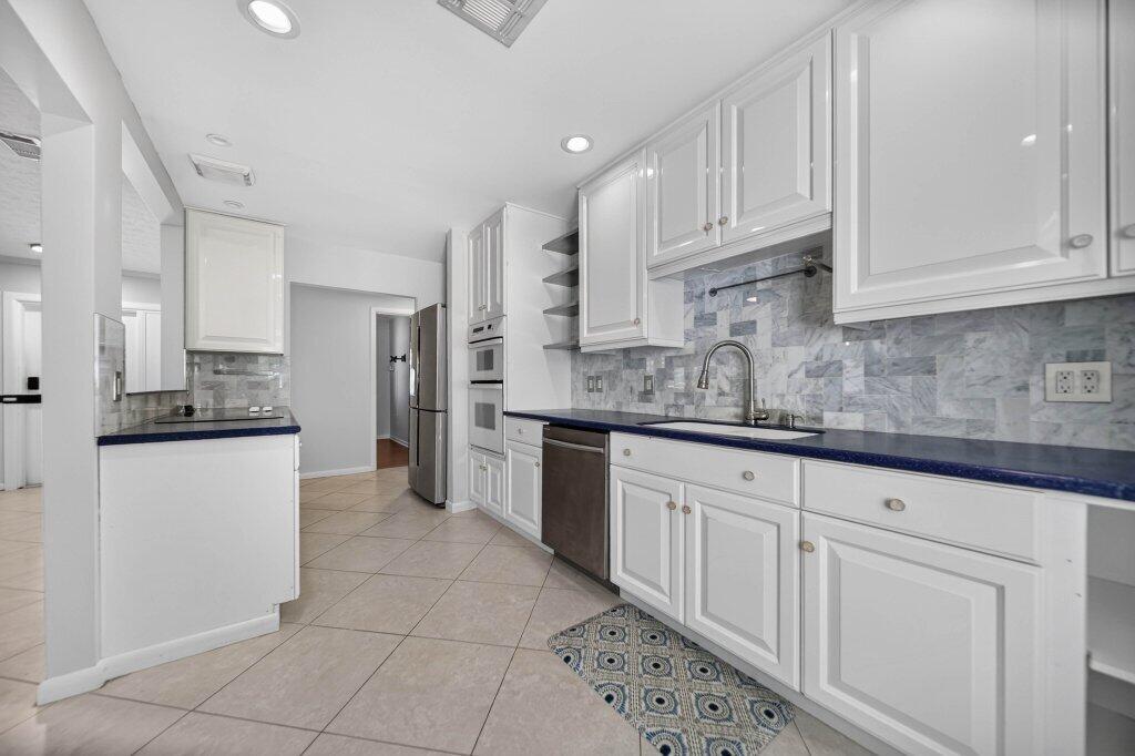 2288 Ne Patrician Street Property Photo 23