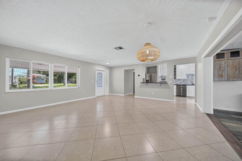2288 Ne Patrician Street Property Photo 28