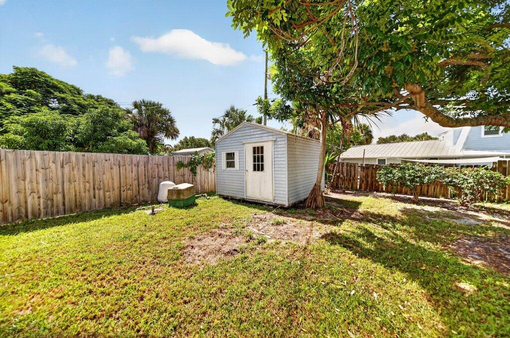 2288 Ne Patrician Street Property Photo 35