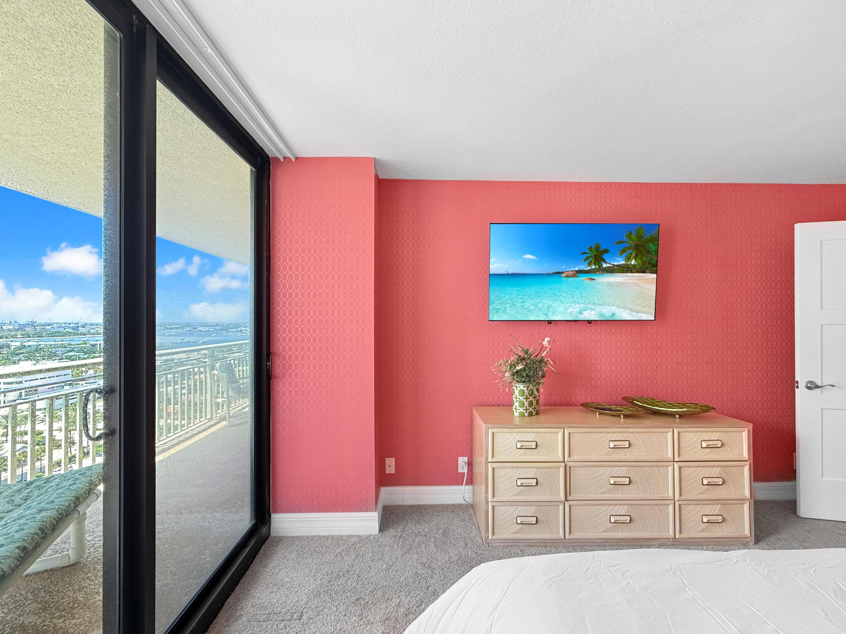 3000 N Ocean Drive 20-g Property Photo 13
