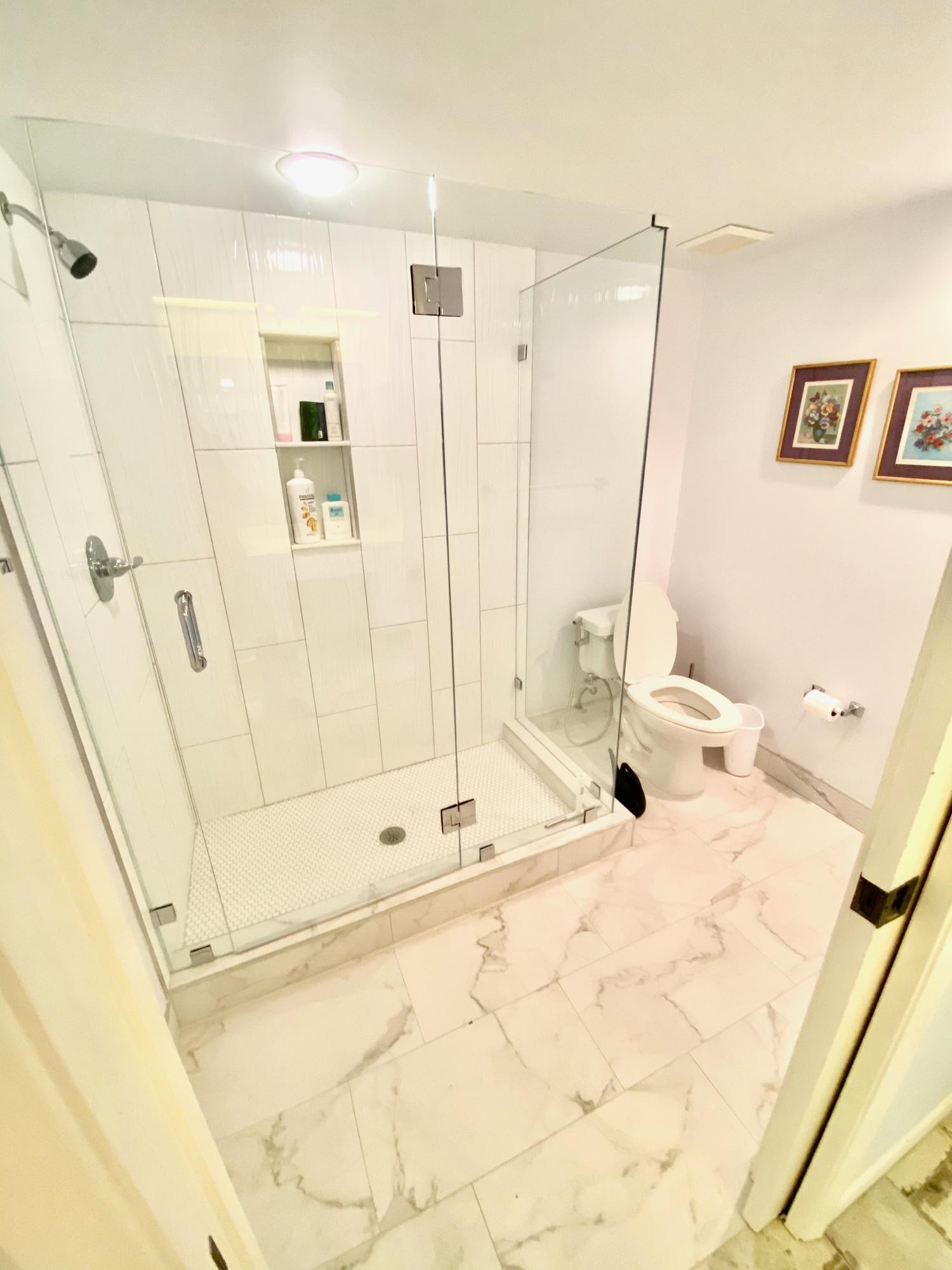 4735 Lucerne Lakes Boulevard E 410 Property Photo 2