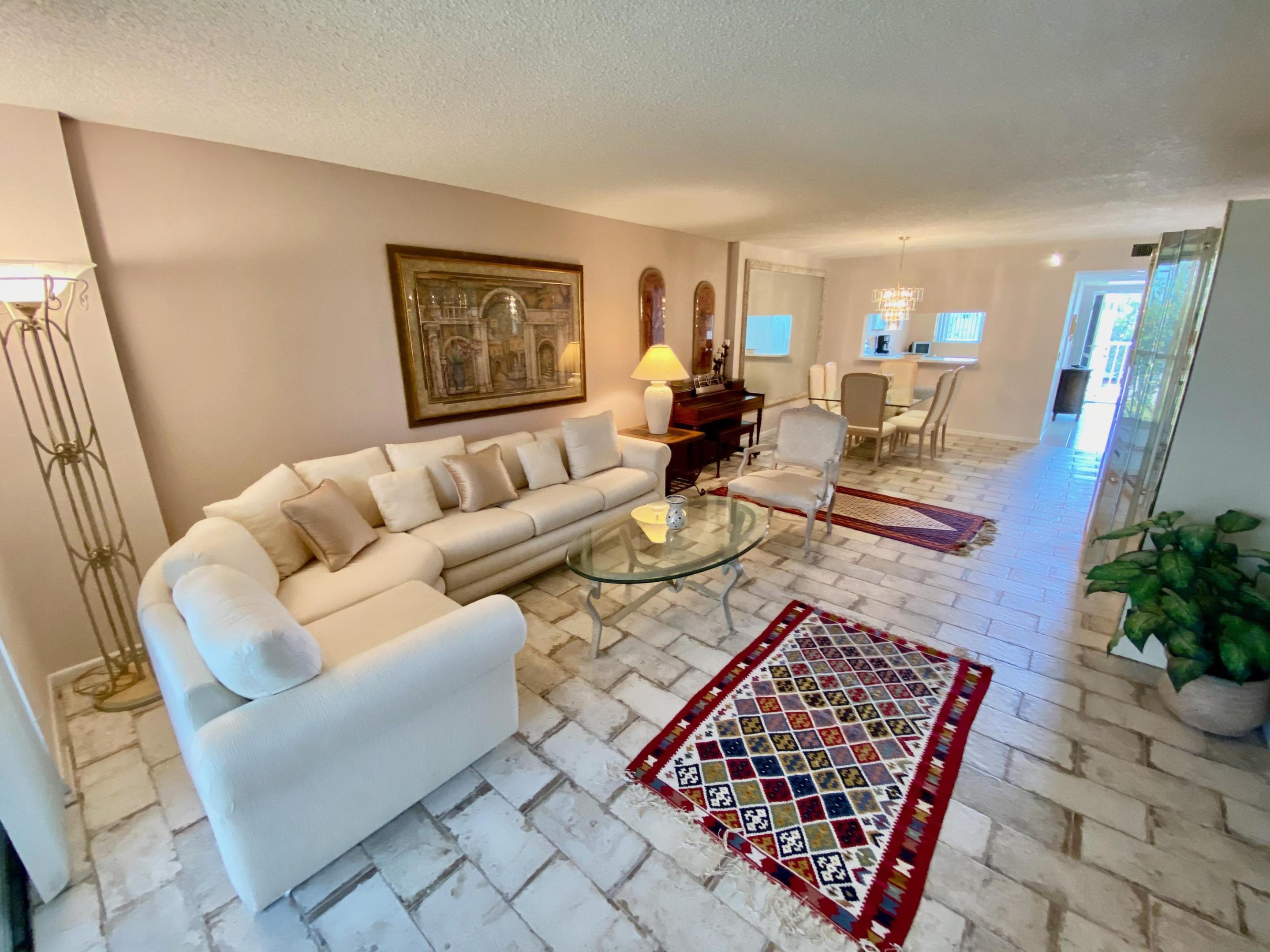 4735 Lucerne Lakes Boulevard E 410 Property Photo 4