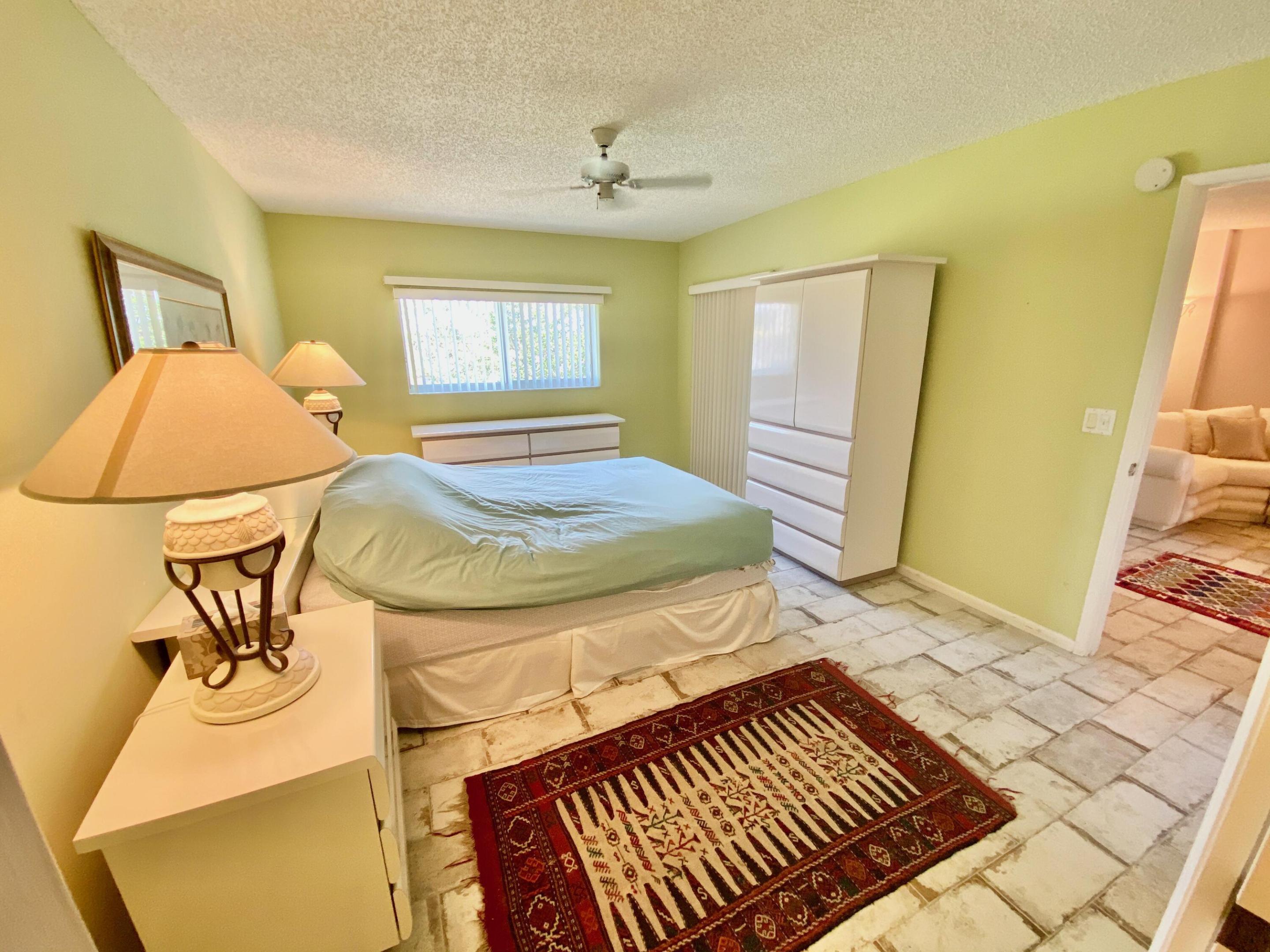4735 Lucerne Lakes Boulevard E 410 Property Photo 6