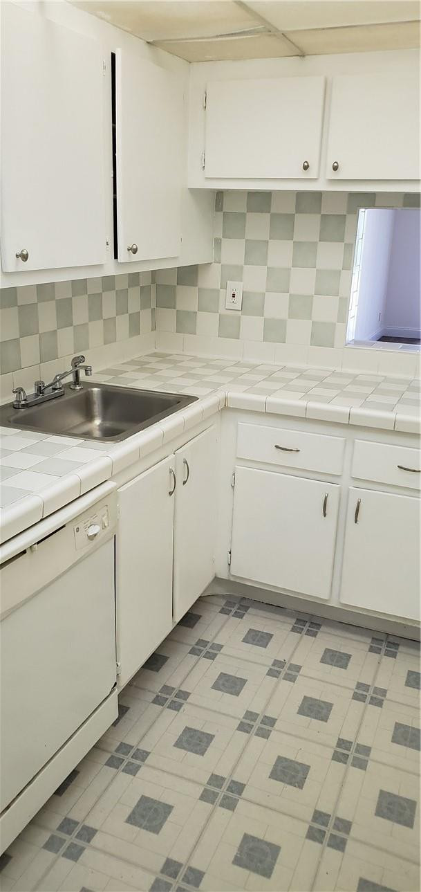7900 Fairview Drive 206 Property Photo 5