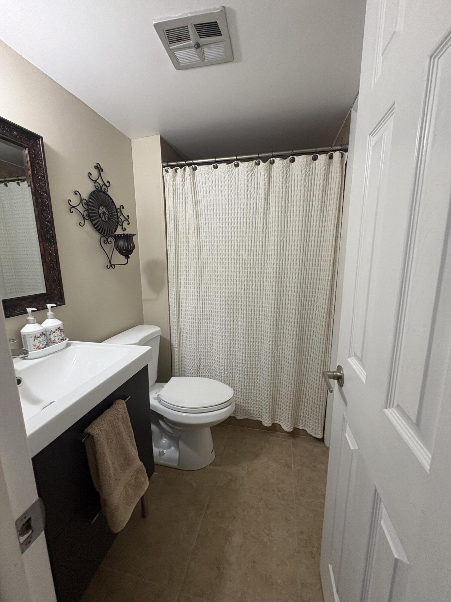 9200 Lime Bay Boulevard Property Photo 19