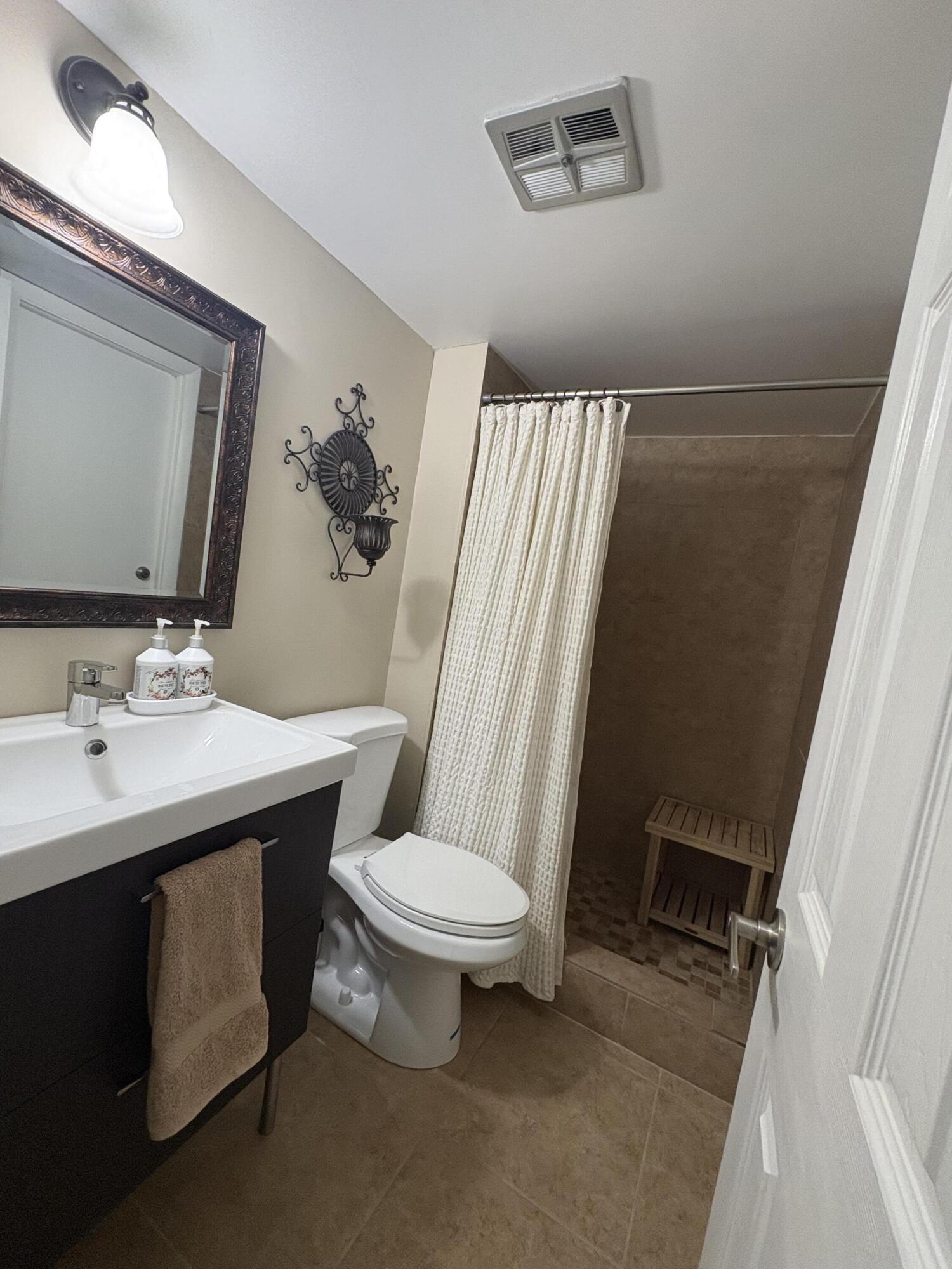9200 Lime Bay Boulevard Property Photo 20