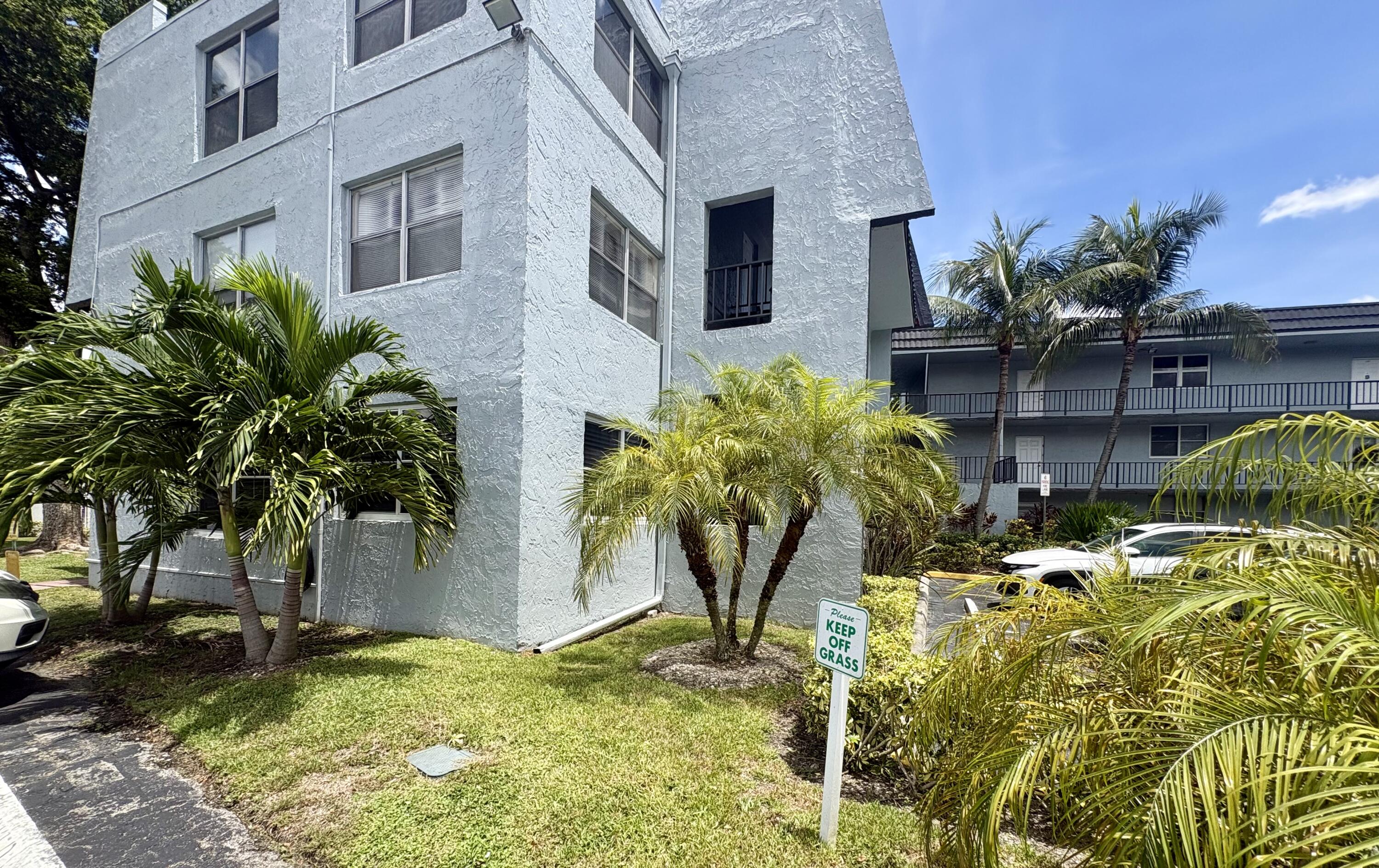 9200 Lime Bay Boulevard Property Photo 26