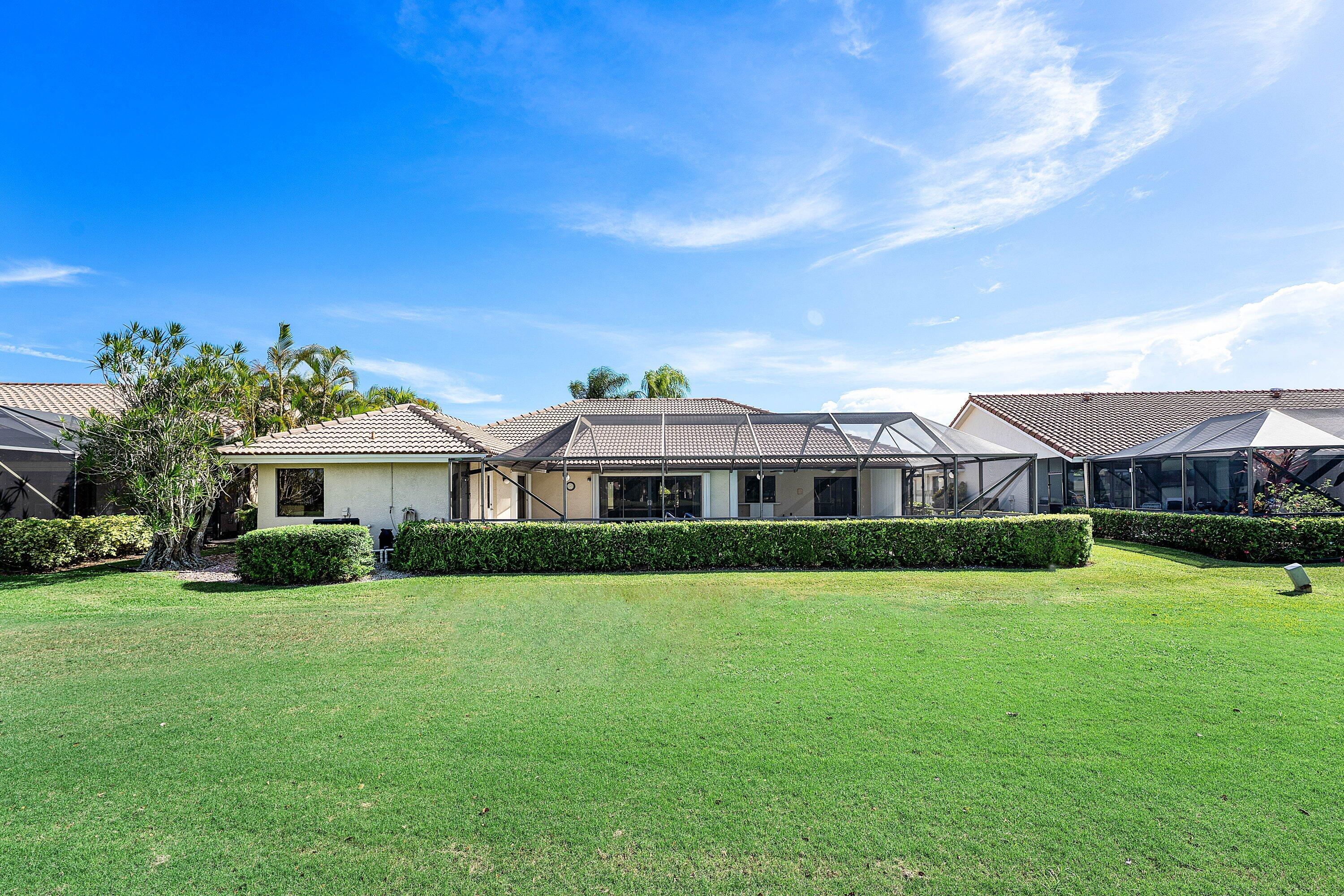 10775 Boca Woods Lane Property Photo 6