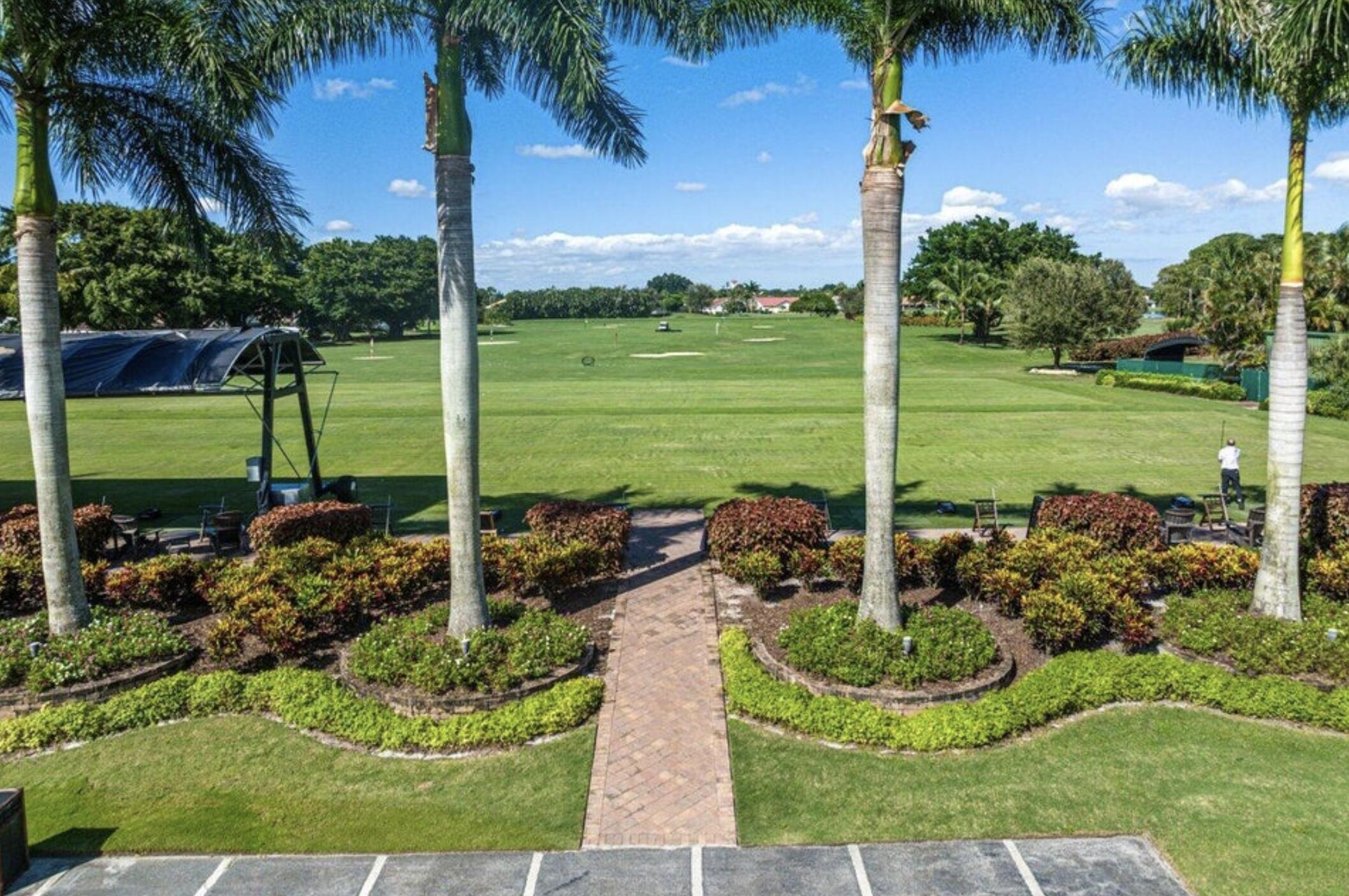 10775 Boca Woods Lane Property Photo 34