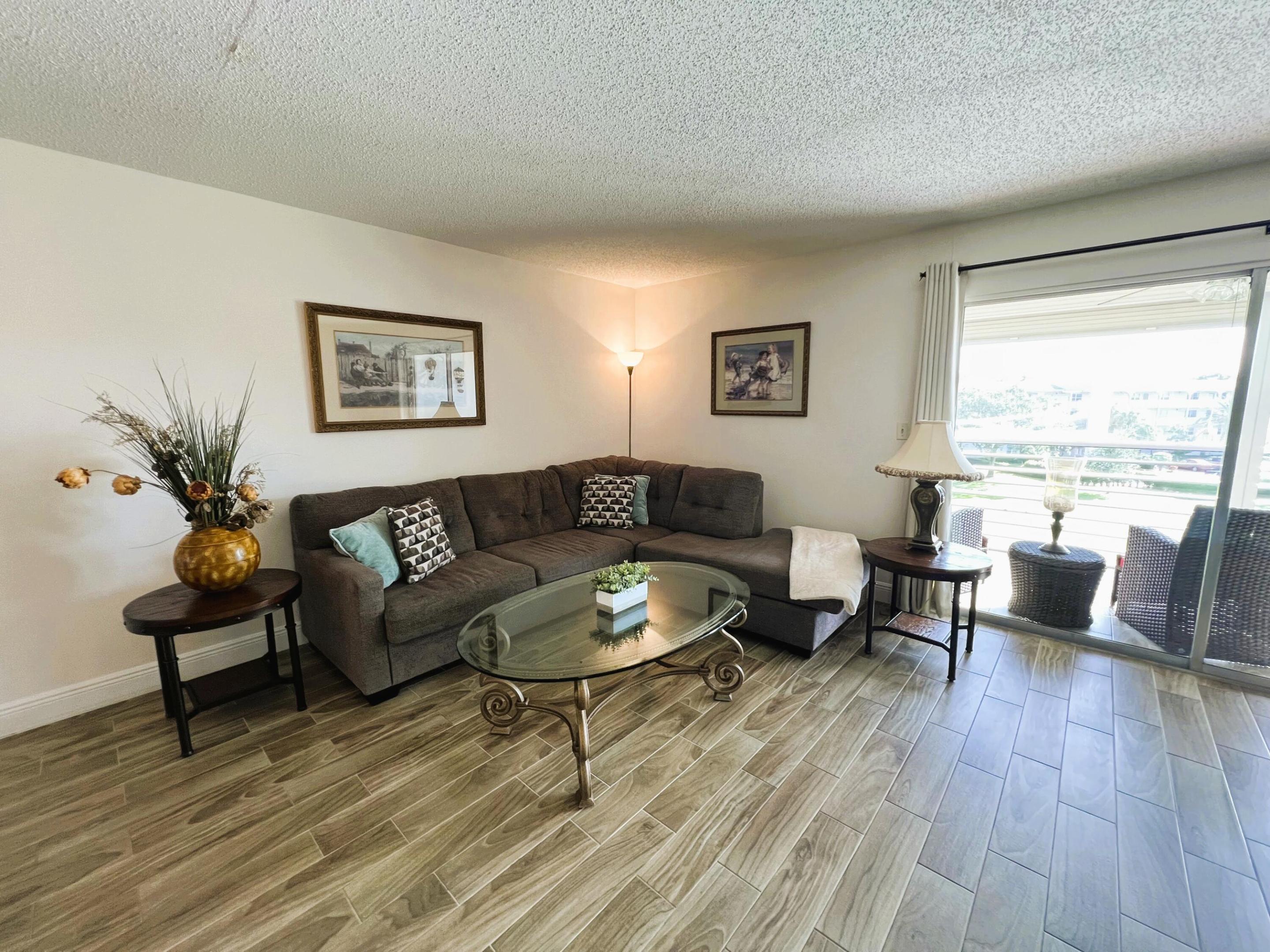 3402 Bimini Lane G4 Property Photo 3