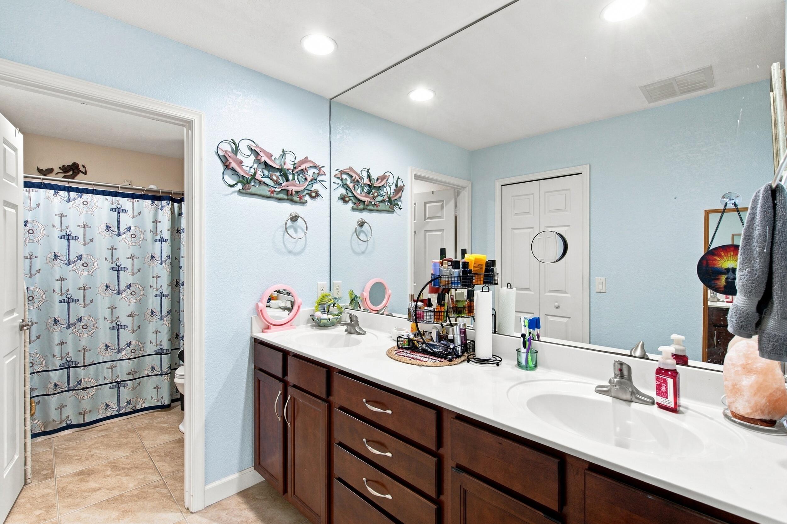 82 Mediterranean Boulevard E Property Photo 23