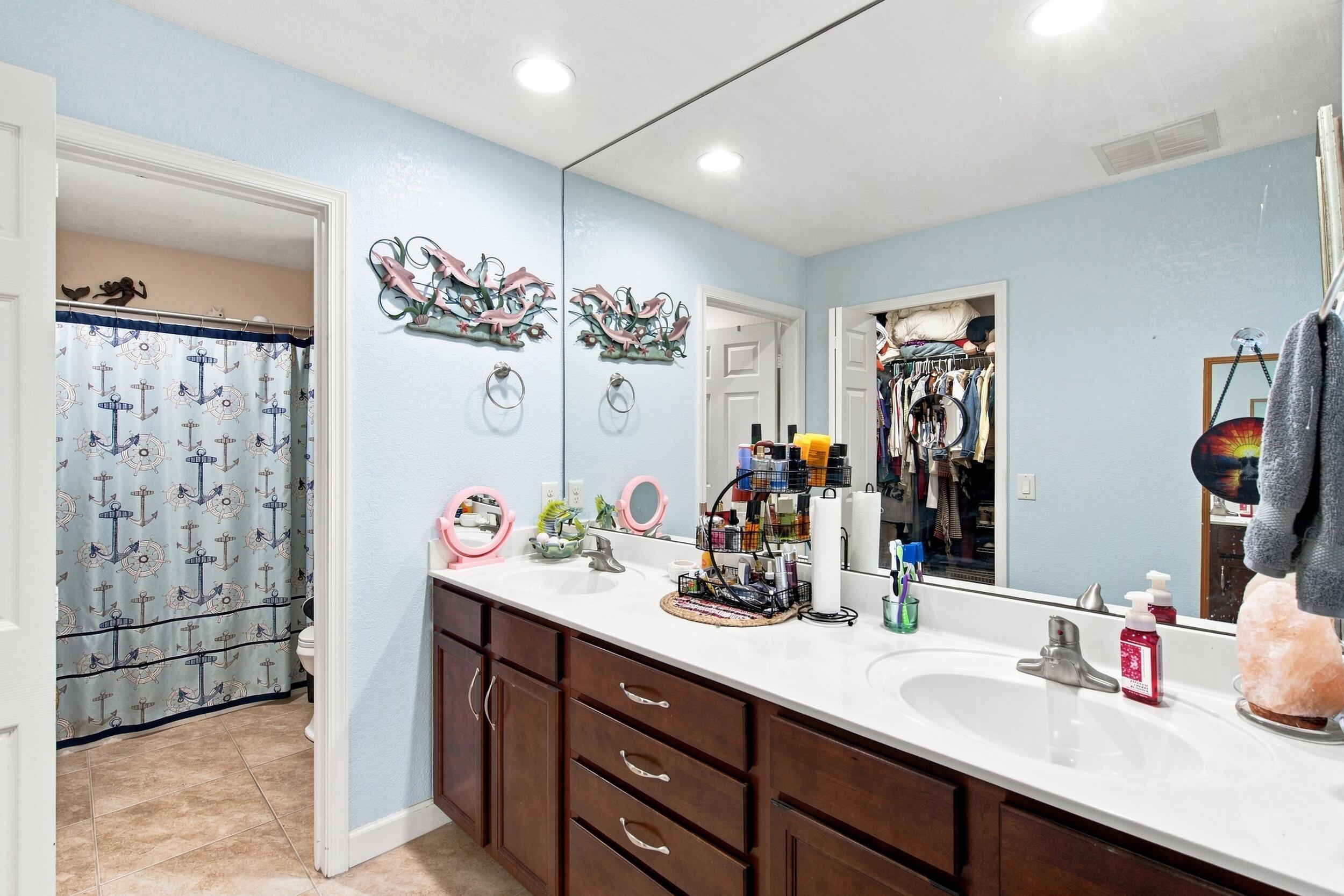 82 Mediterranean Boulevard E Property Photo 25