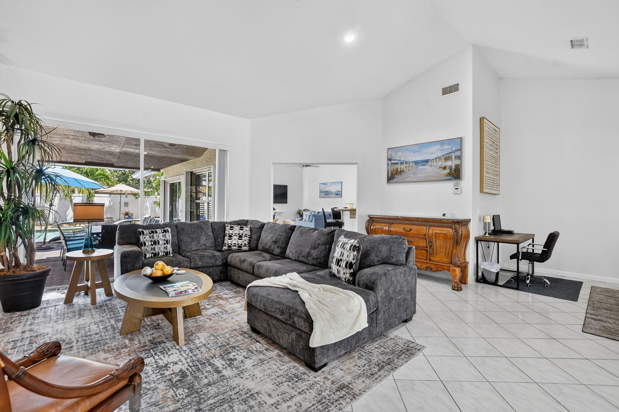 703 Avocet Road Property Photo 10