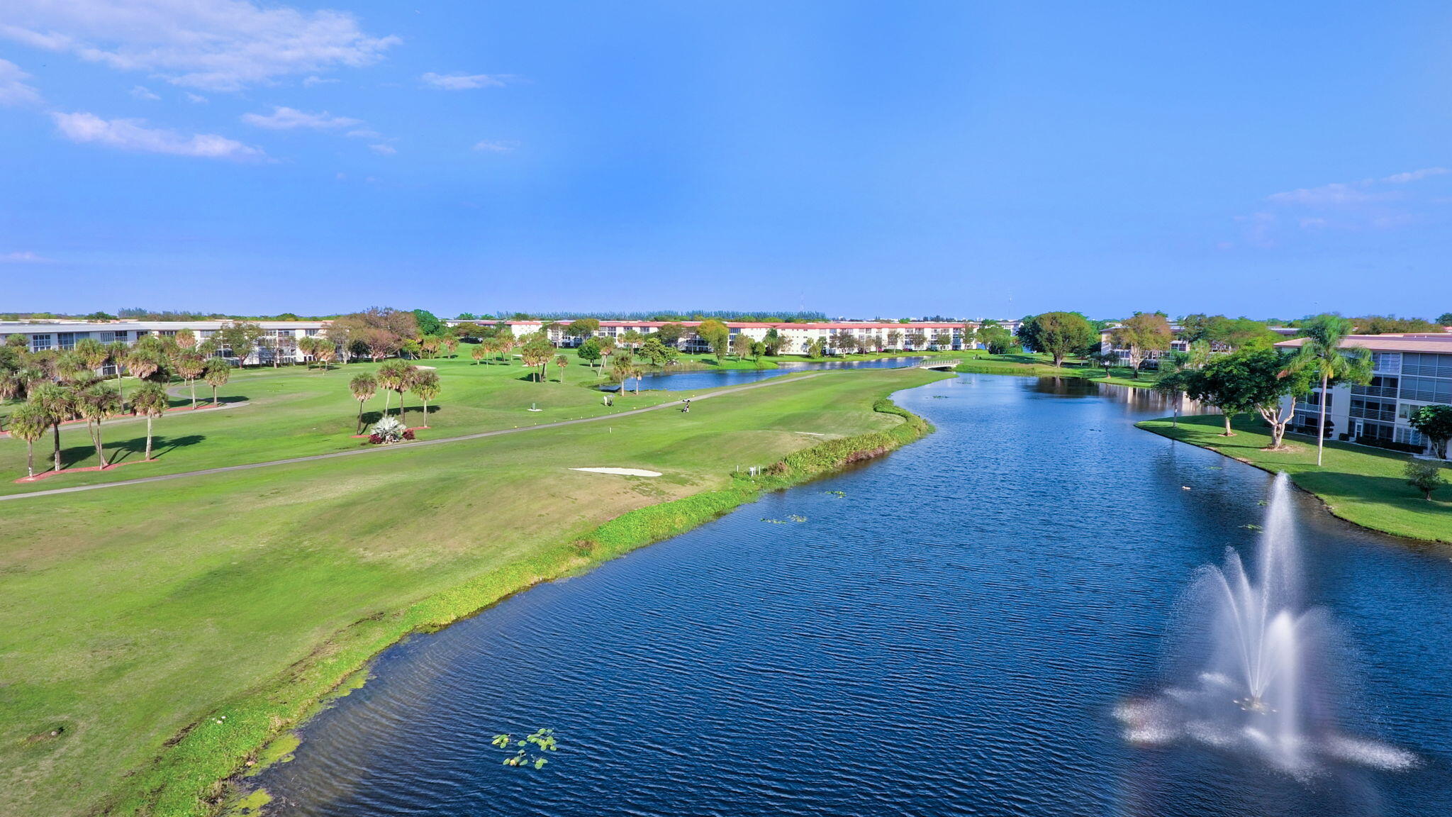 2201 Lucaya Bend M2 Property Photo 1