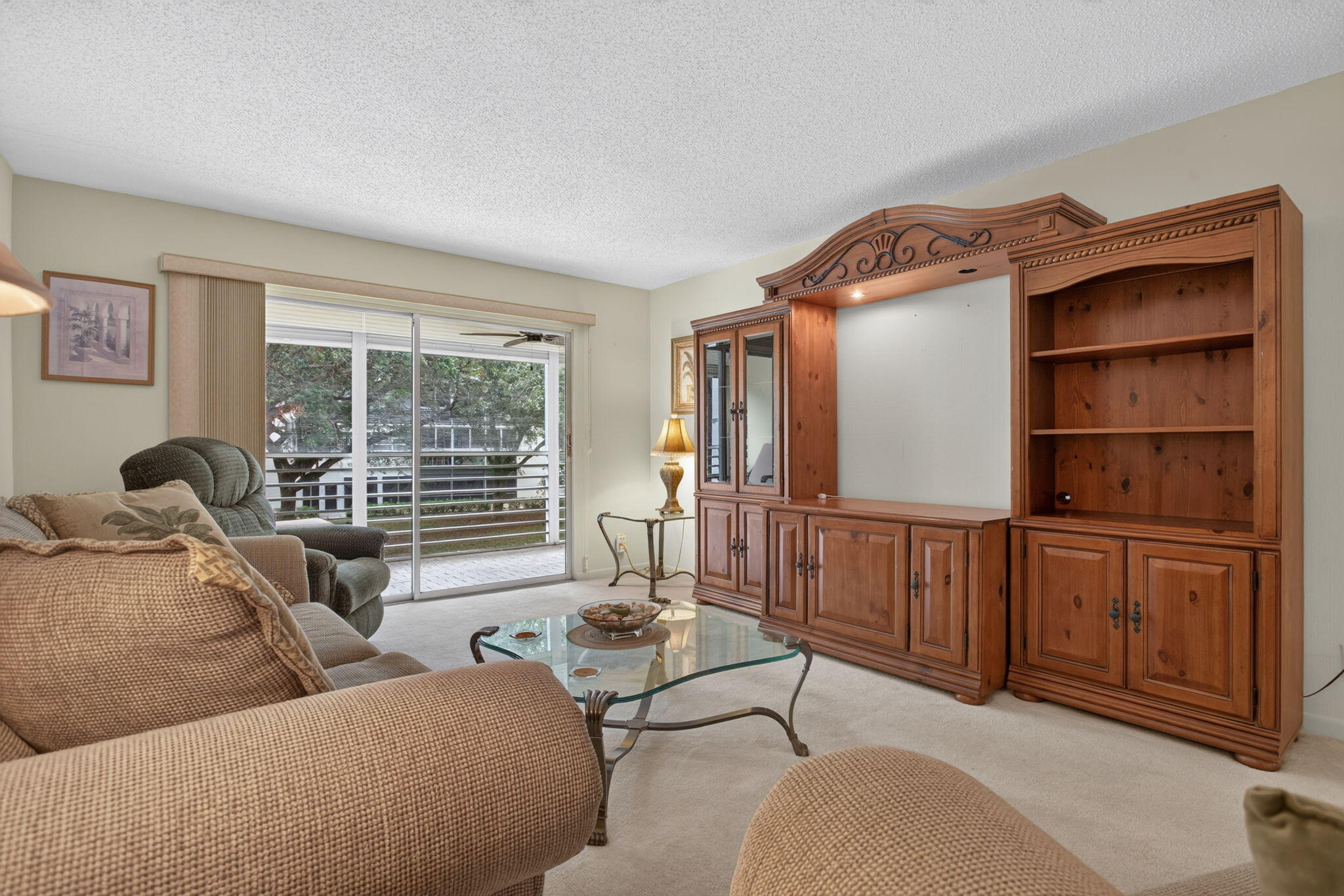 2201 Lucaya Bend M2 Property Photo 13