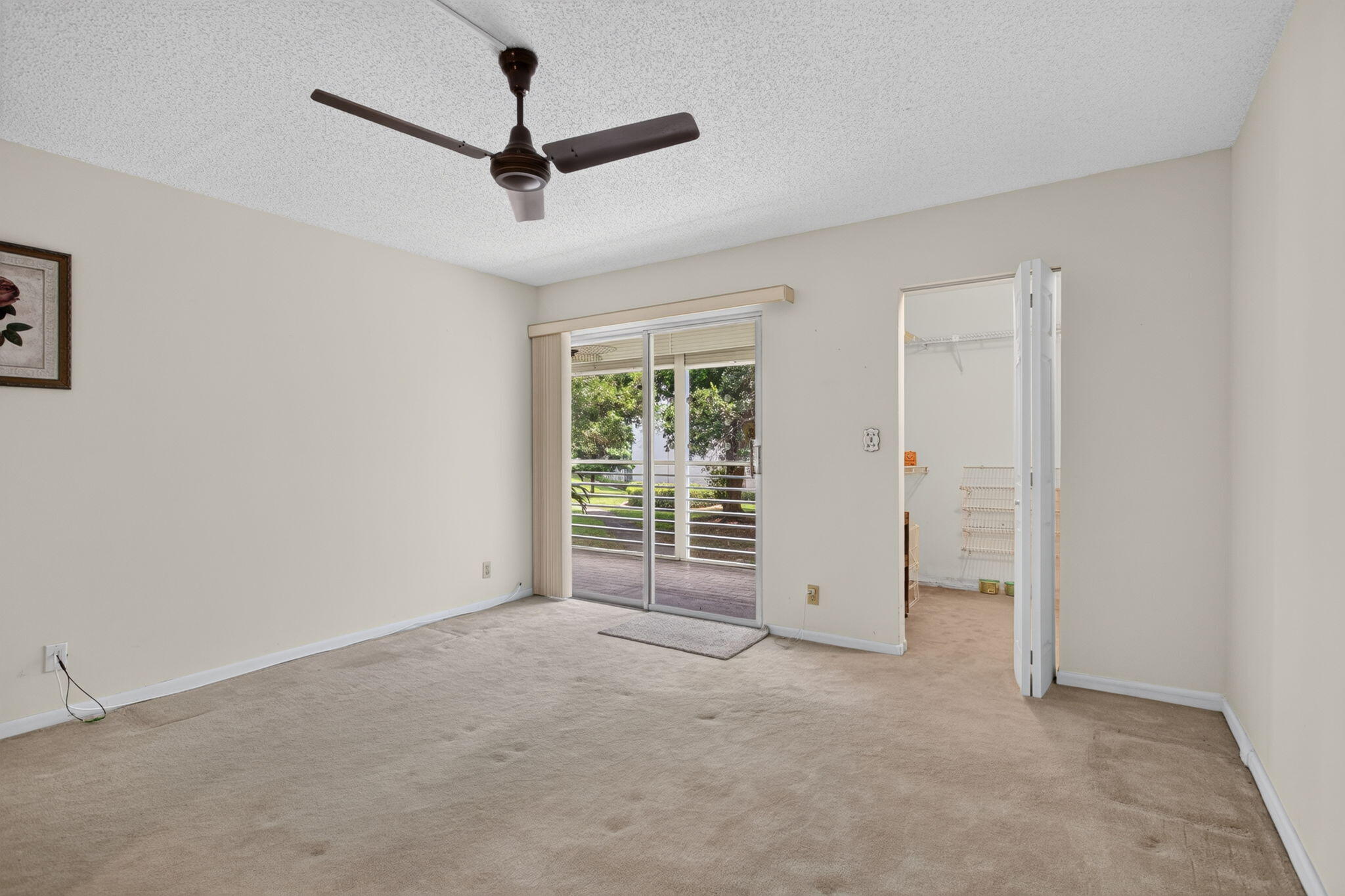 2201 Lucaya Bend M2 Property Photo 19