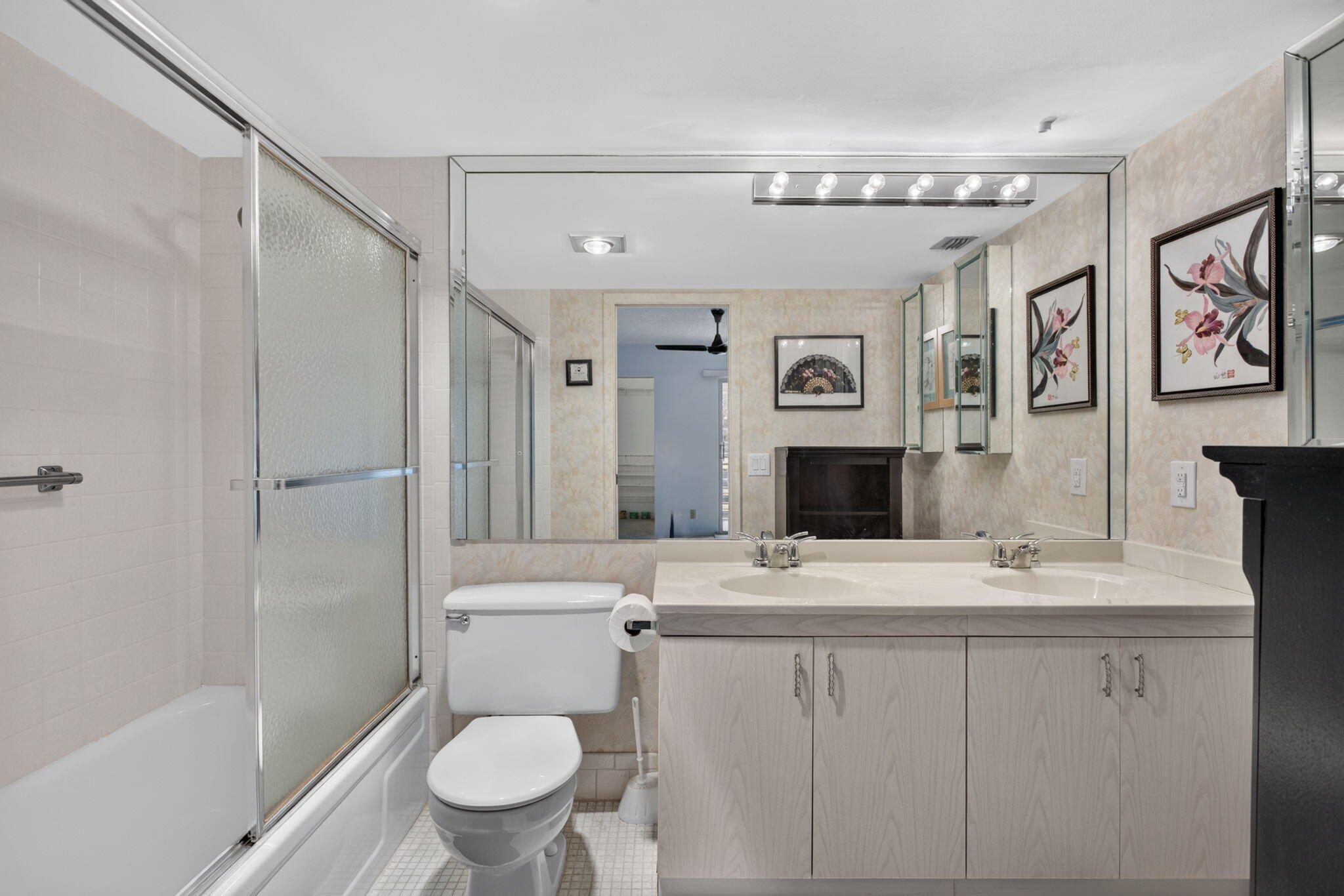 2201 Lucaya Bend M2 Property Photo 21