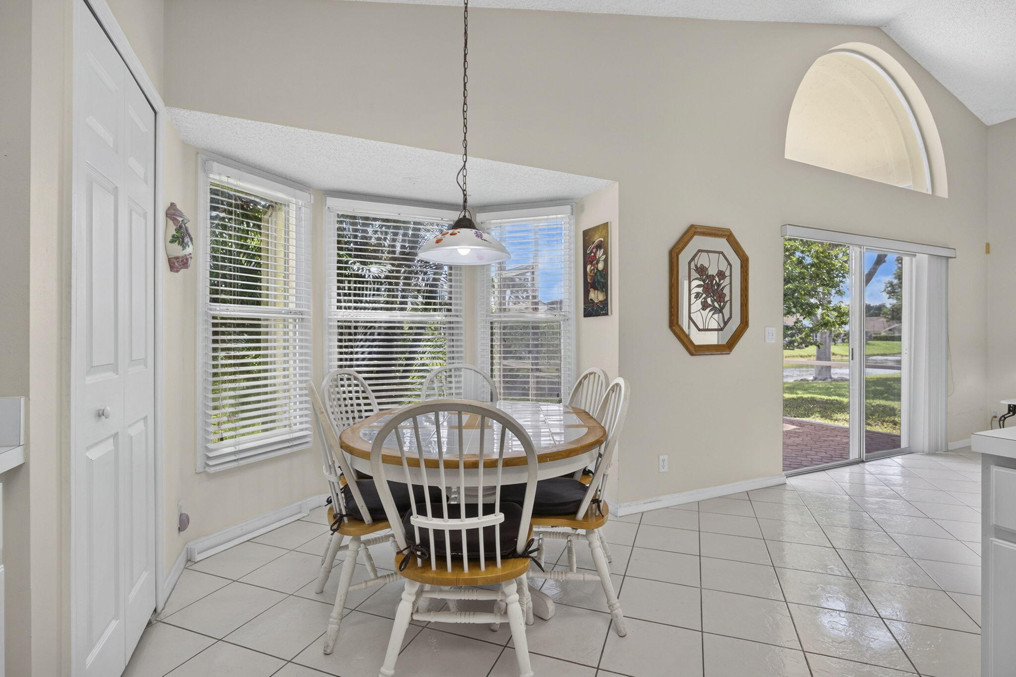 2221 Soundings Court Property Photo 18