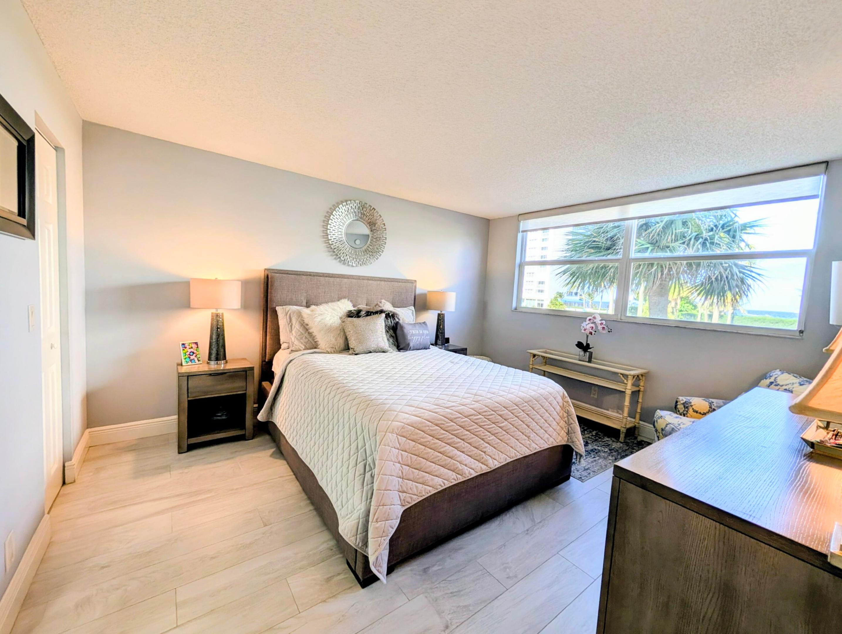 2929 S Ocean Boulevard 2010 Property Photo 13