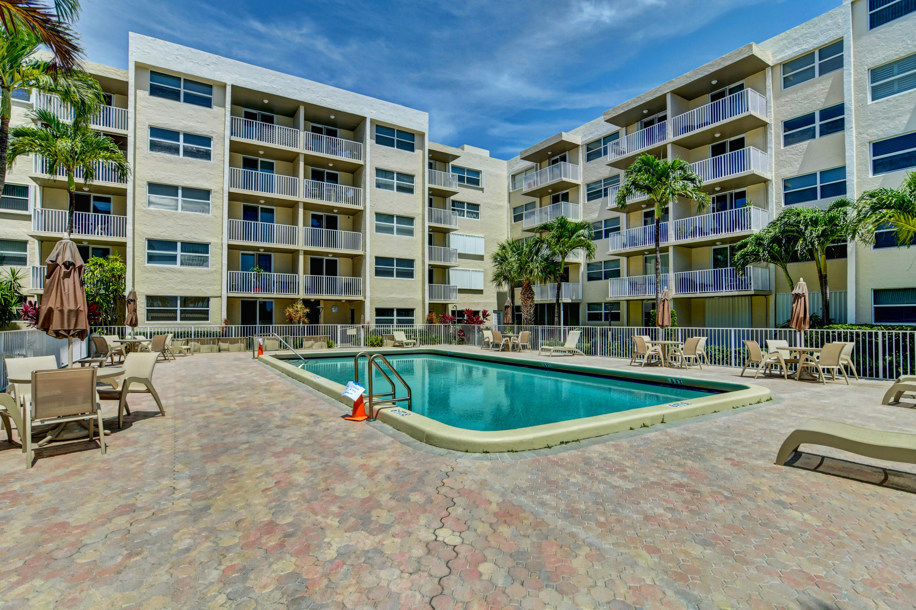2929 S Ocean Boulevard 2010 Property Photo 22