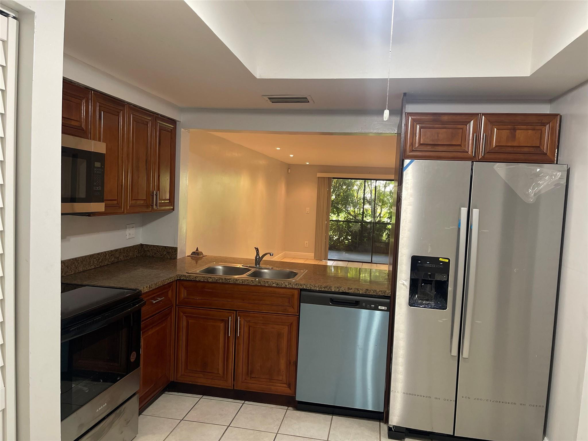 8843 Springtree Lakes Drive Property Photo 7
