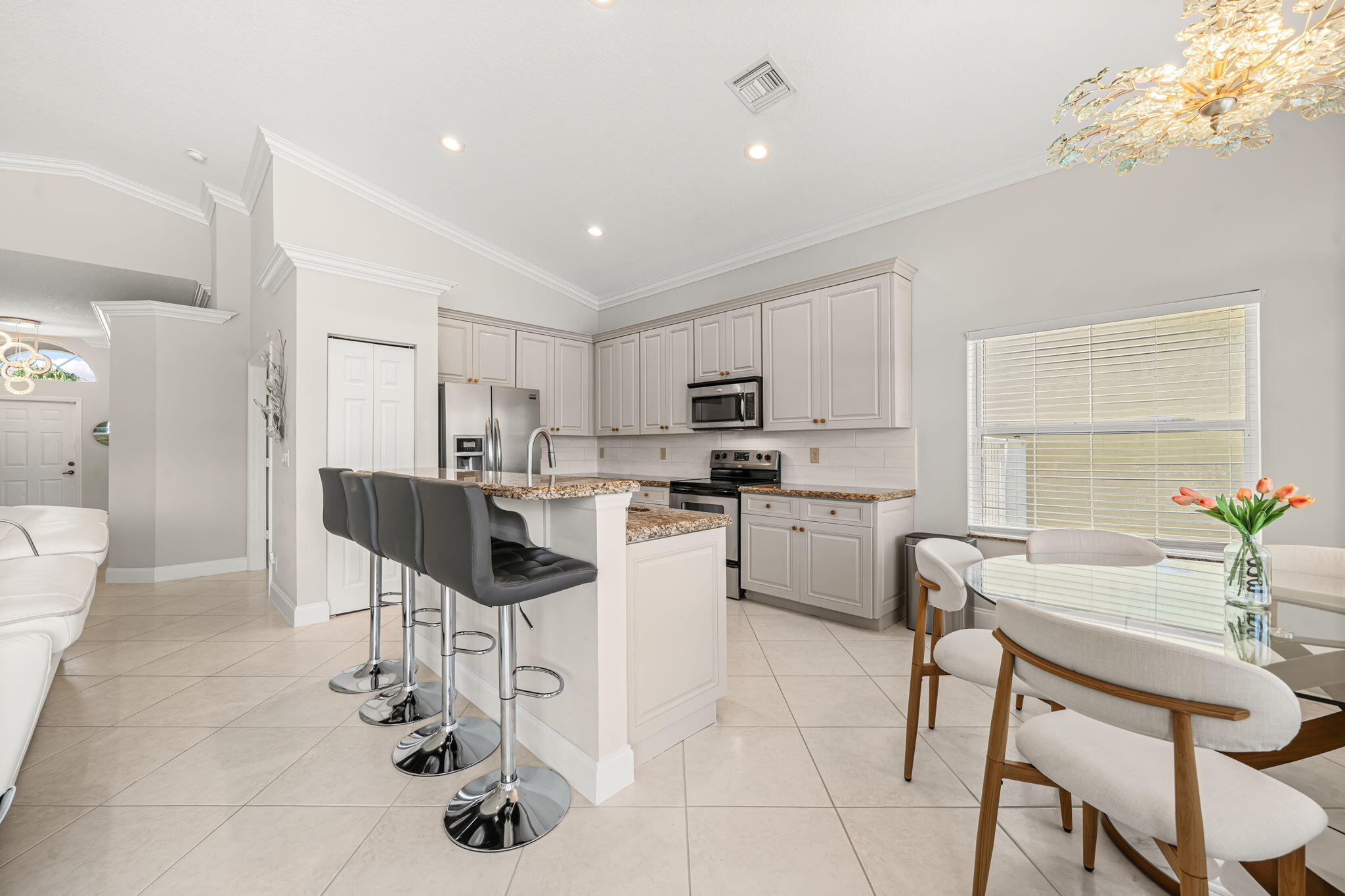 3526 Old Lighthouse Circle Property Photo 4