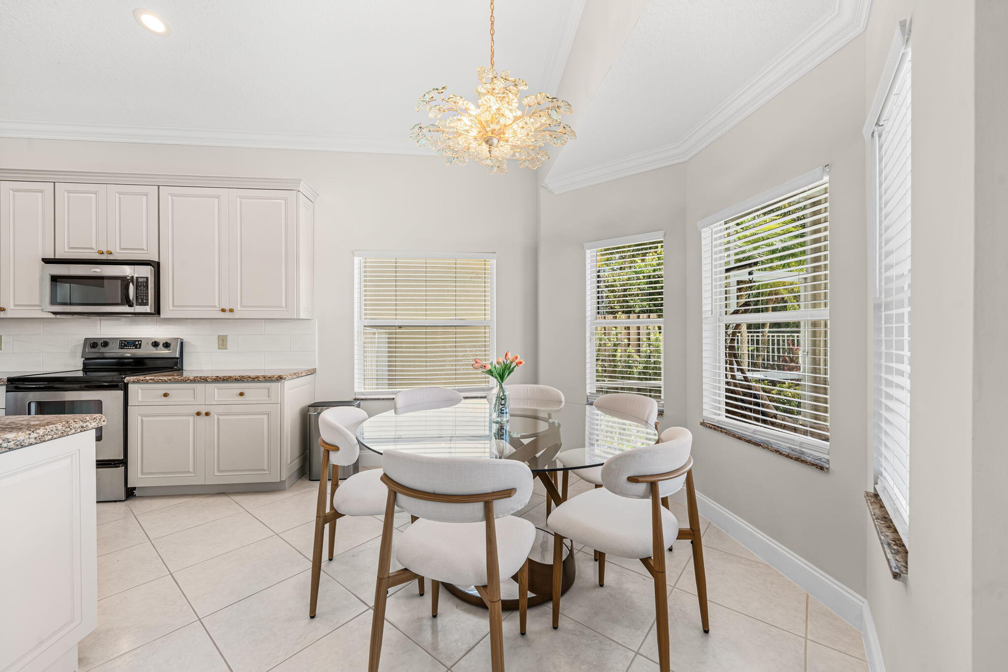 3526 Old Lighthouse Circle Property Photo 8