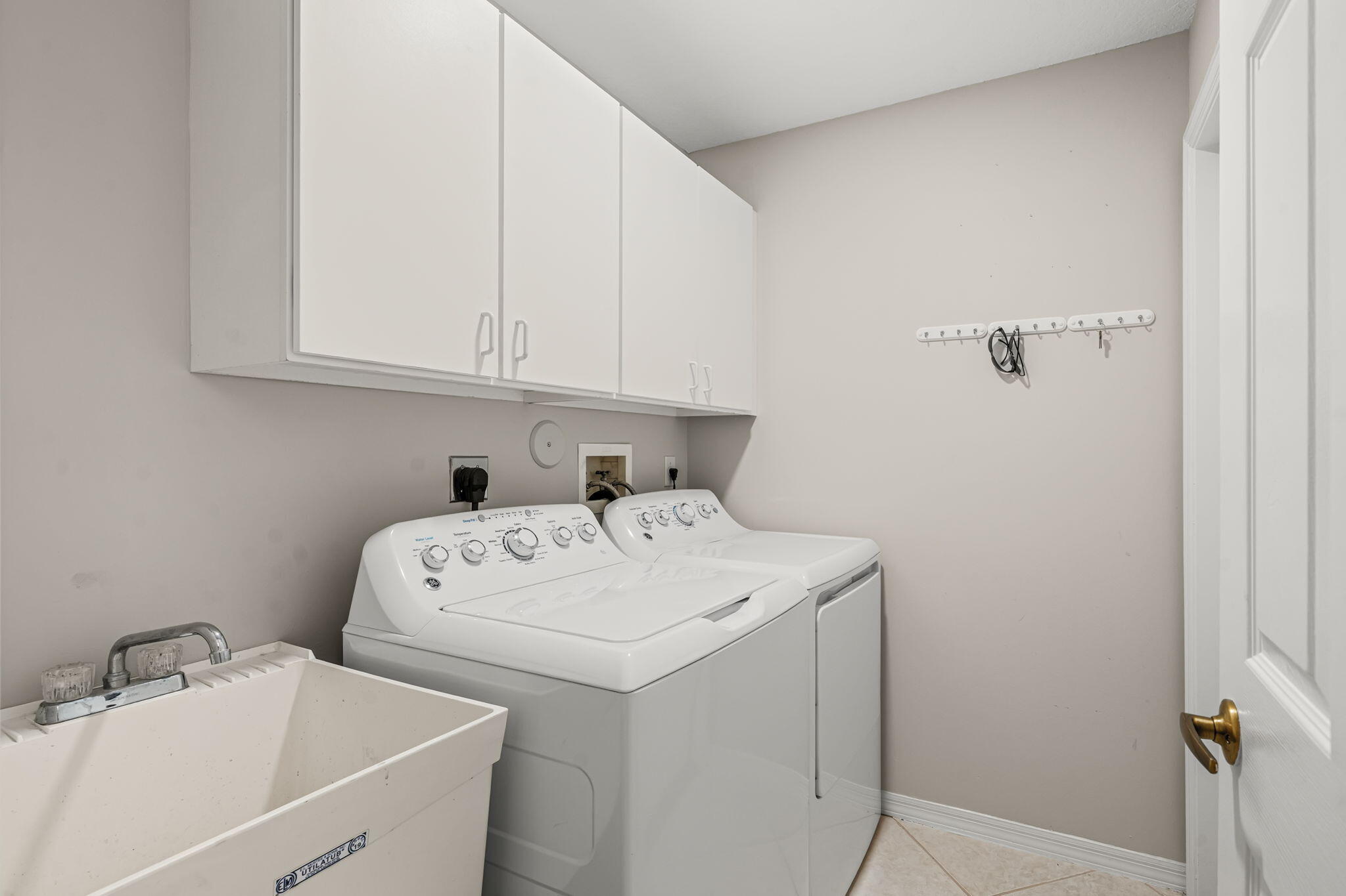 3526 Old Lighthouse Circle Property Photo 19