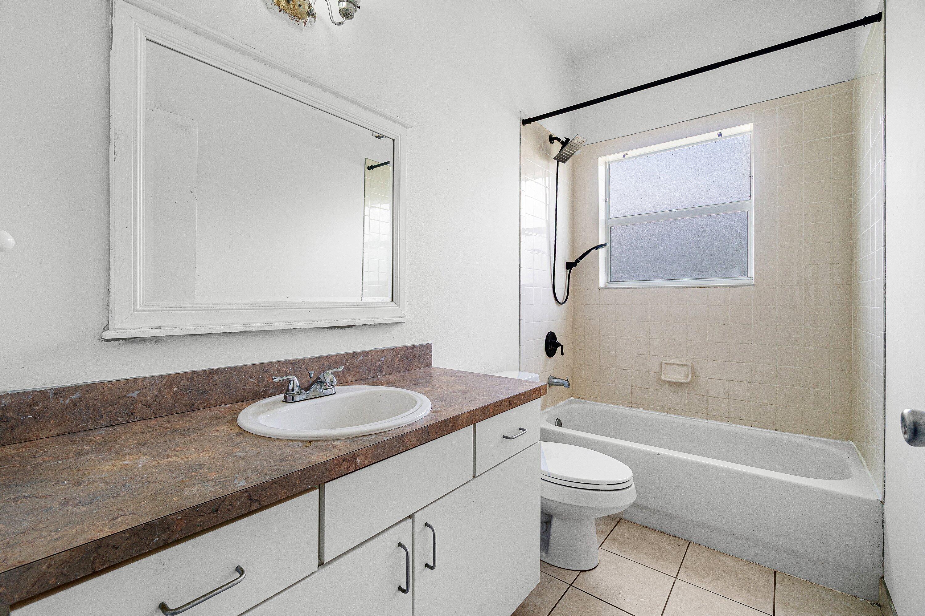 2406 Sundy Avenue Property Photo 15