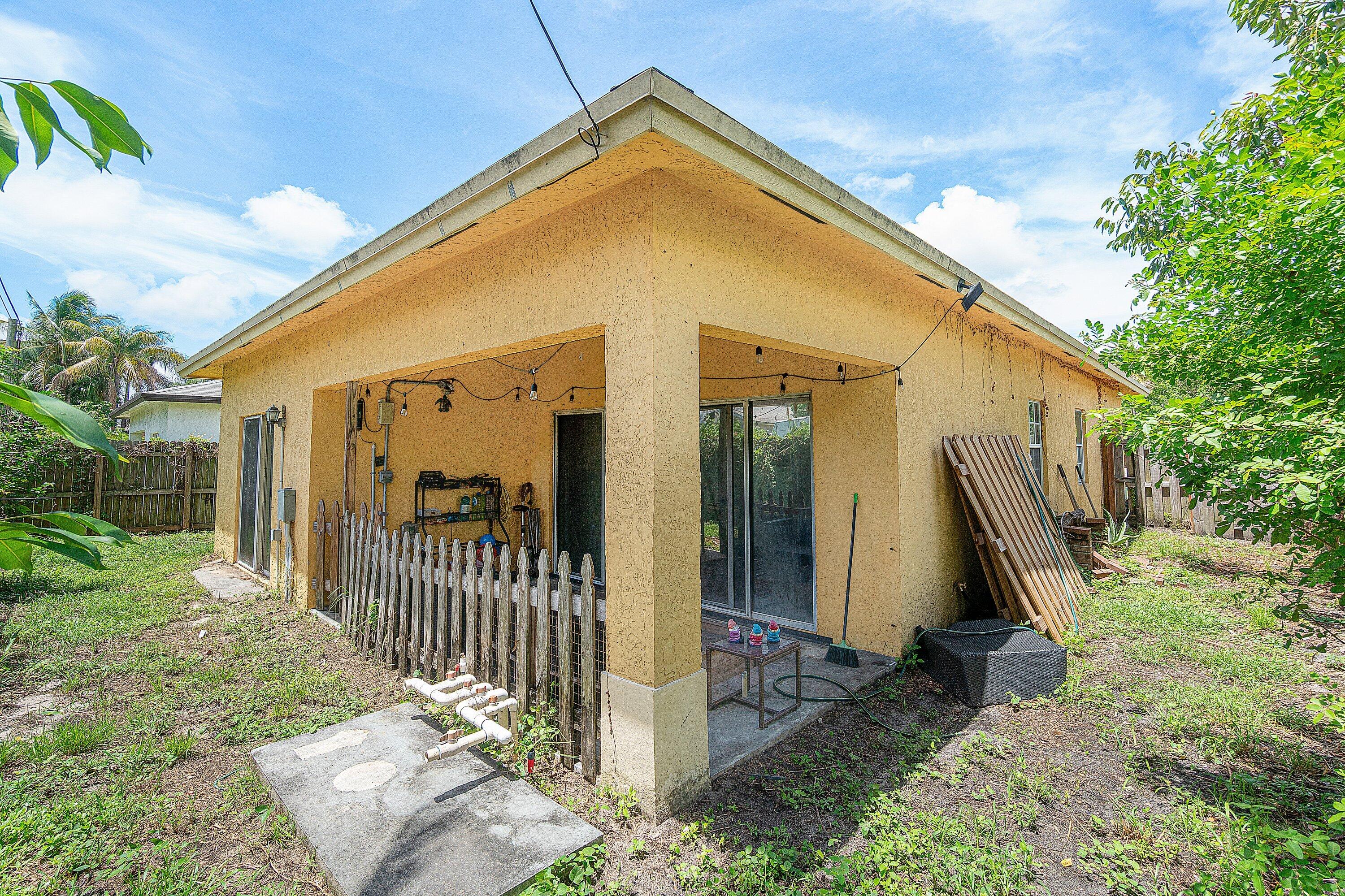 2406 Sundy Avenue Property Photo 30