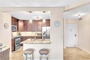 1150 Hillsboro Mile 514 Property Photo 6