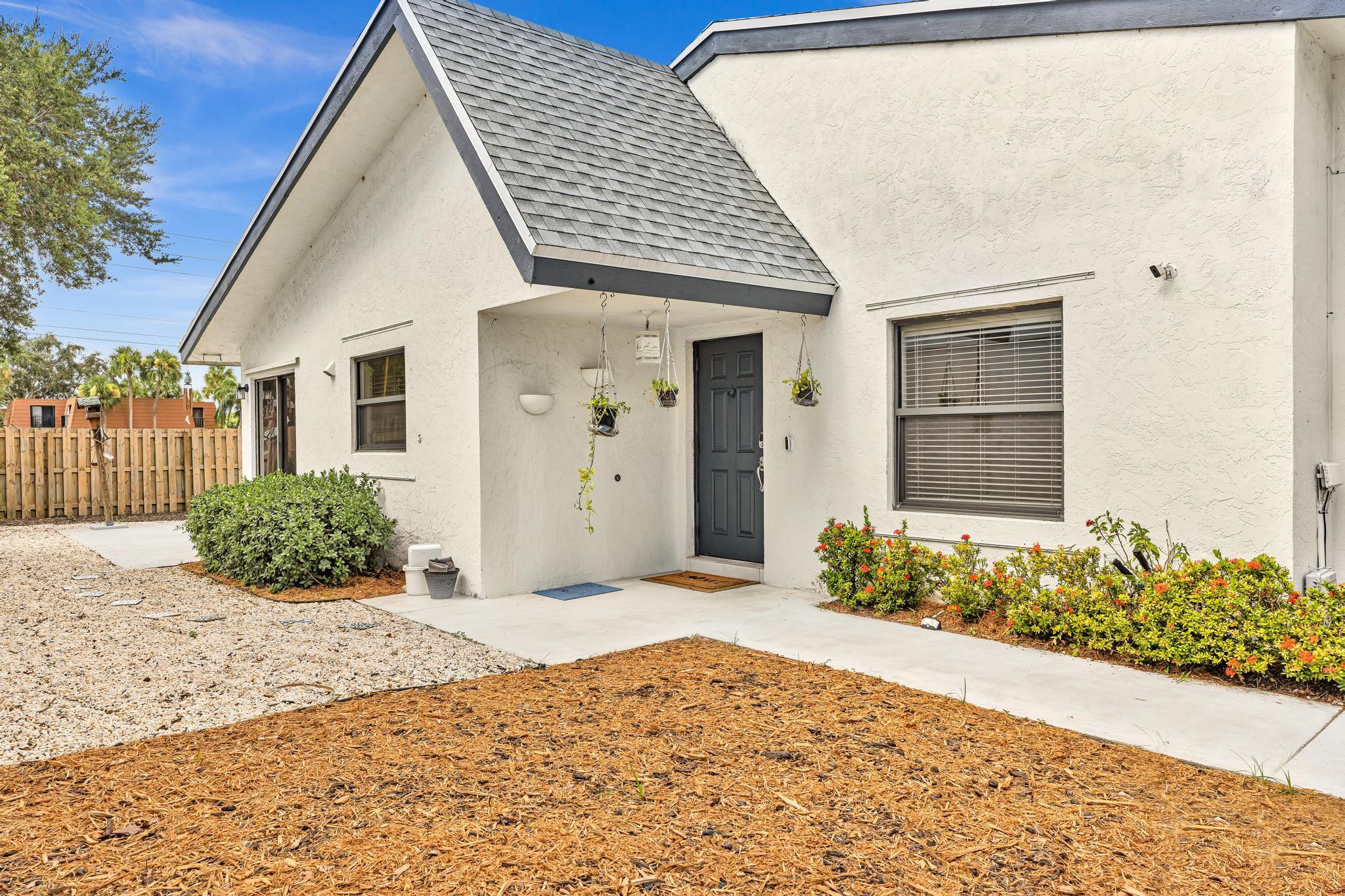 23 Baytree Circle Property Photo 4