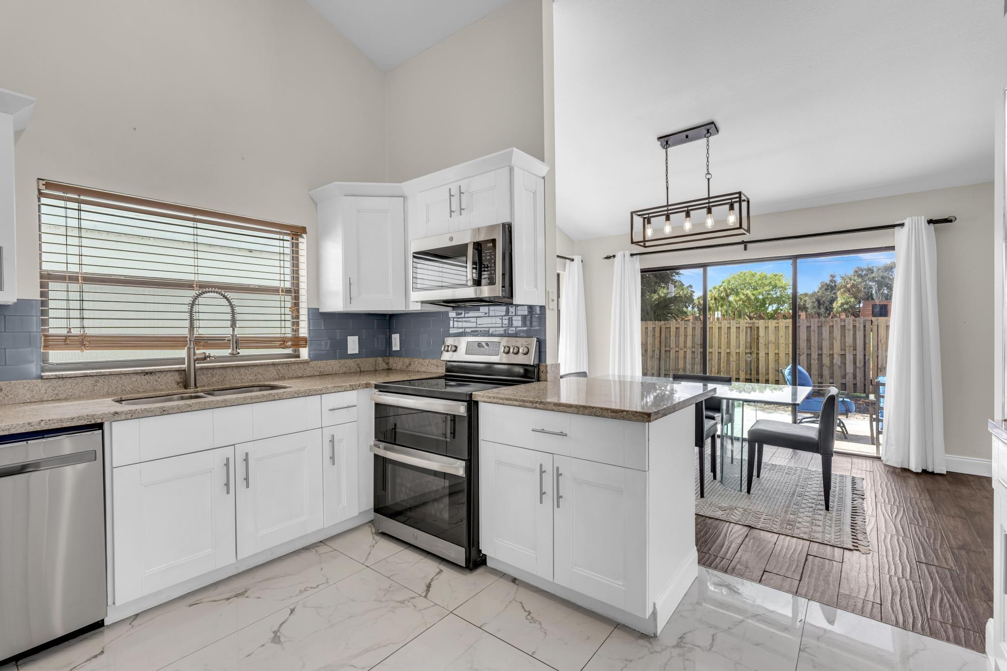 23 Baytree Circle Property Photo 8