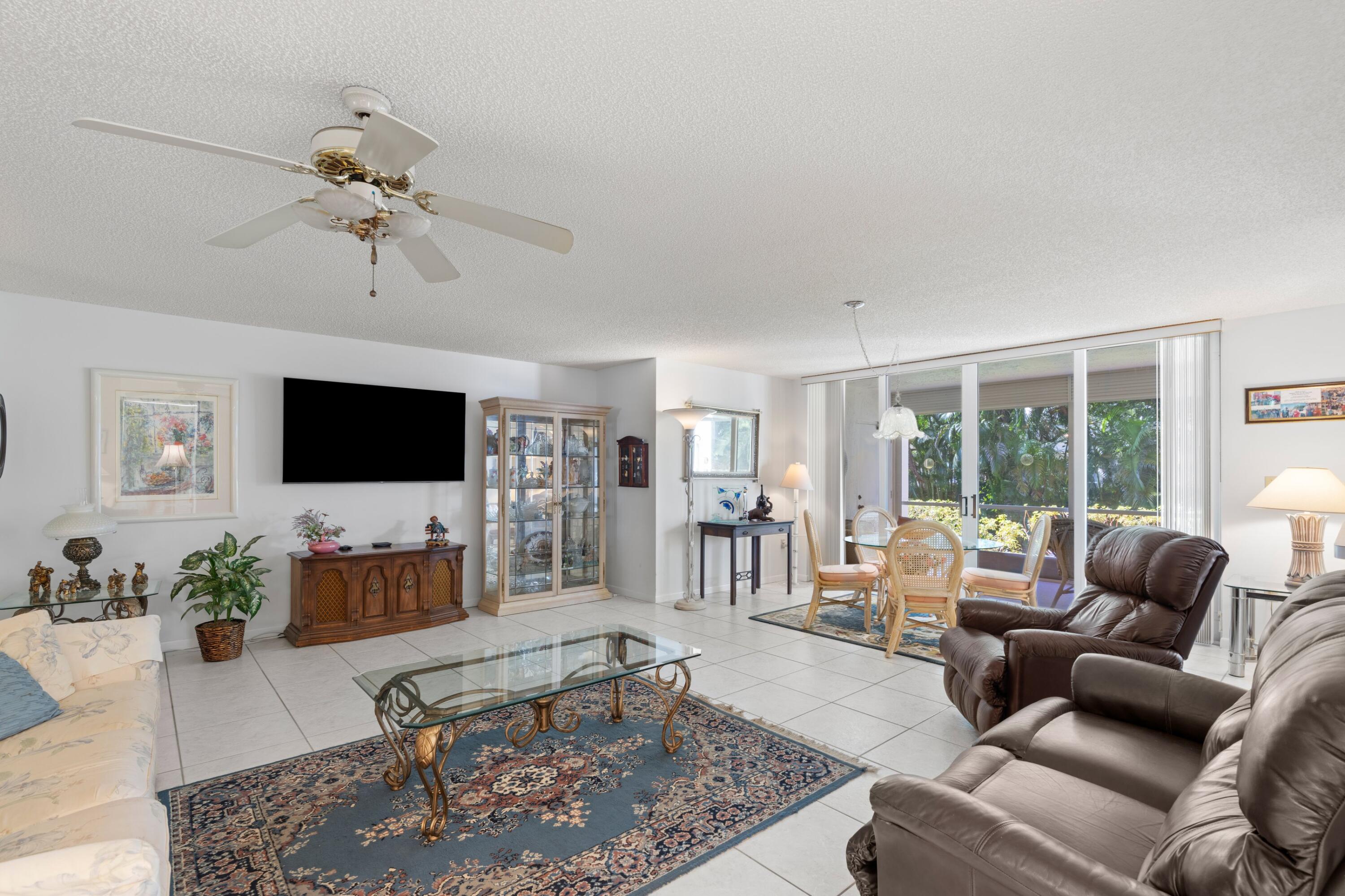 106 Half Moon Circle B1 Property Photo 11