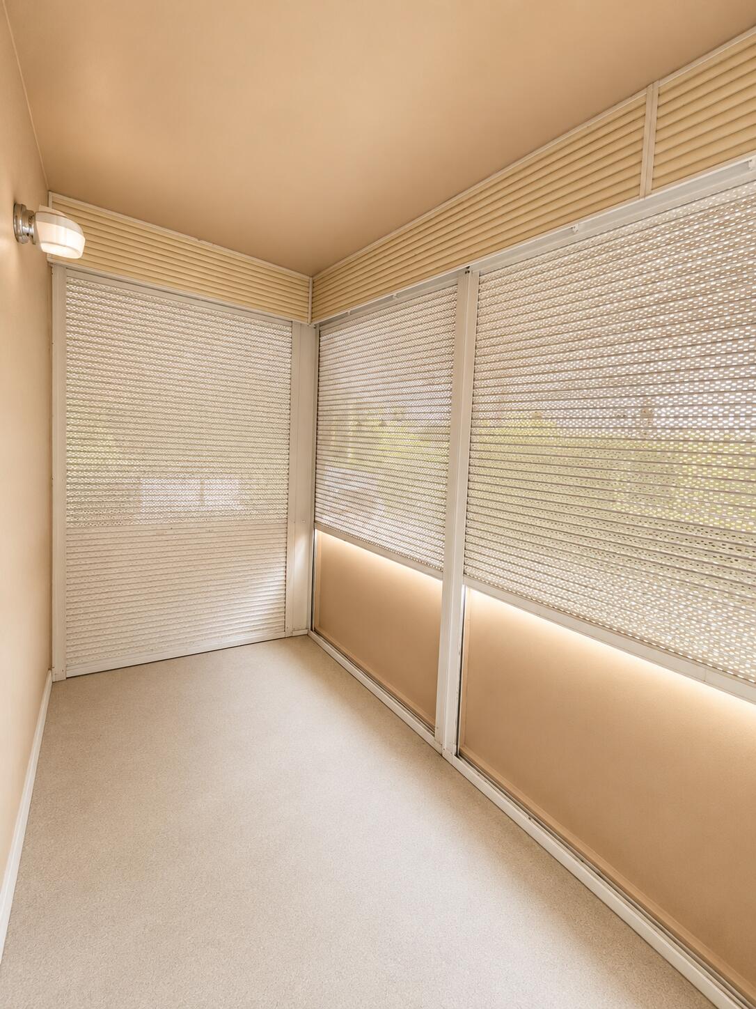 99 Flanders C Property Photo 17