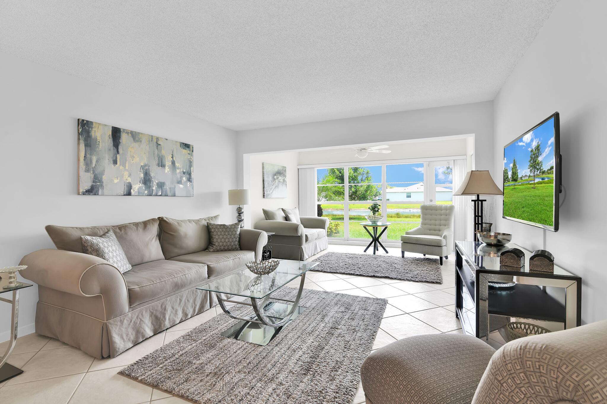 5910 VIA DELRAY Boulevard C Property Photo 1