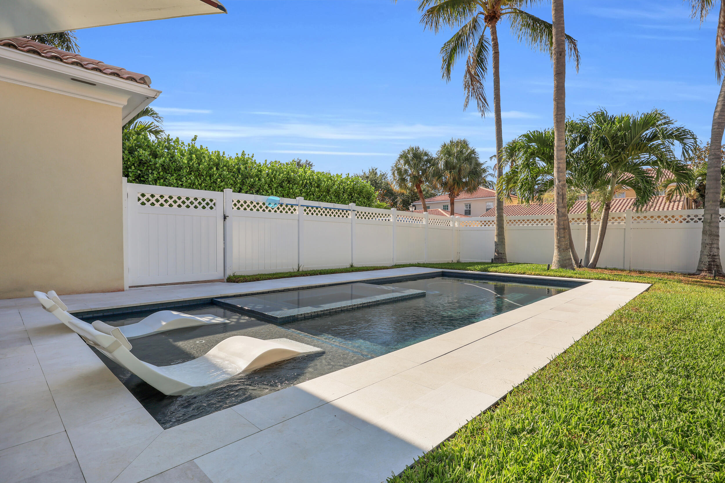 170 San Remo Drive Property Photo 26