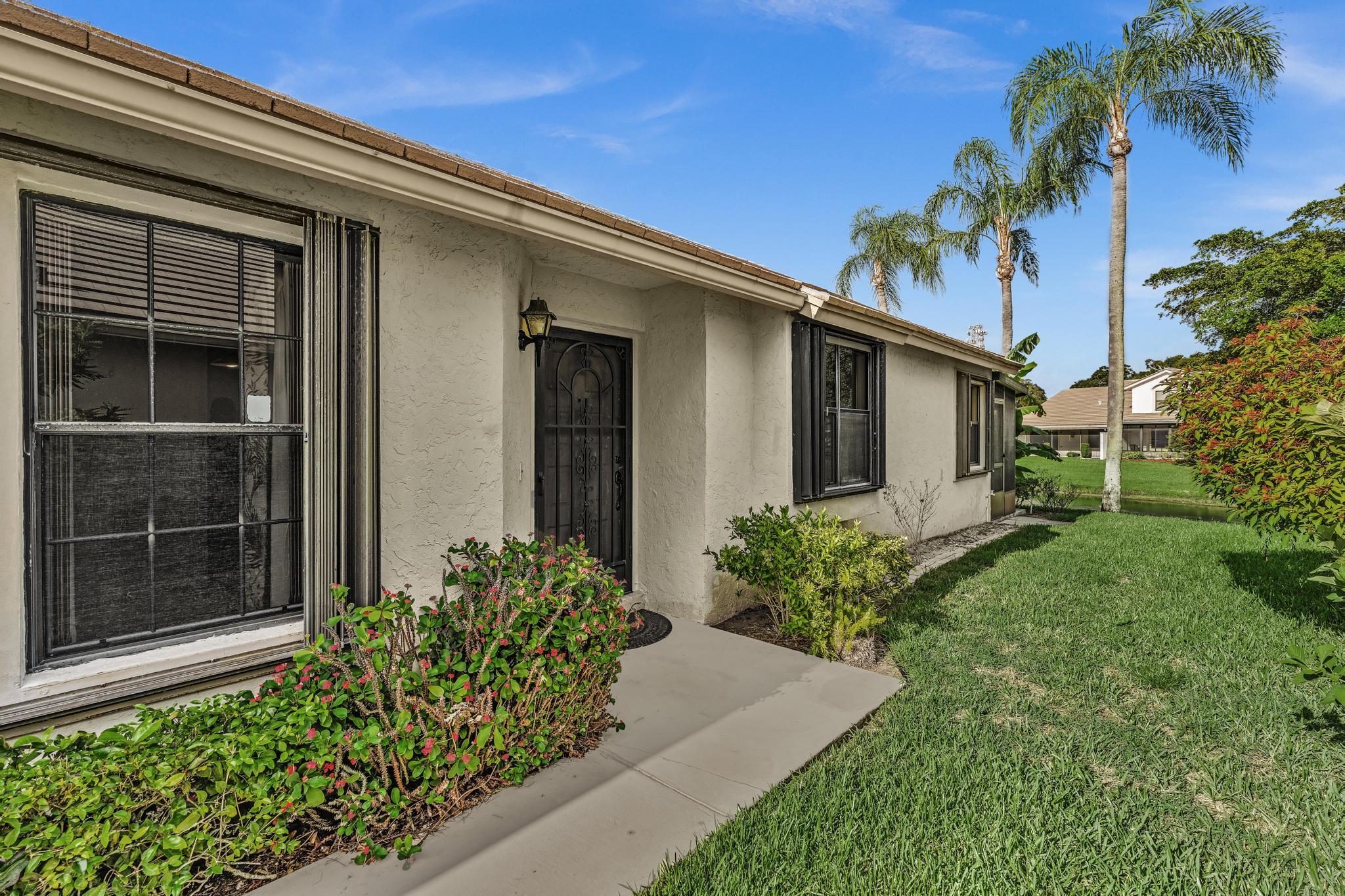 4787 Brighton Lakes Boulevard Property Photo 4