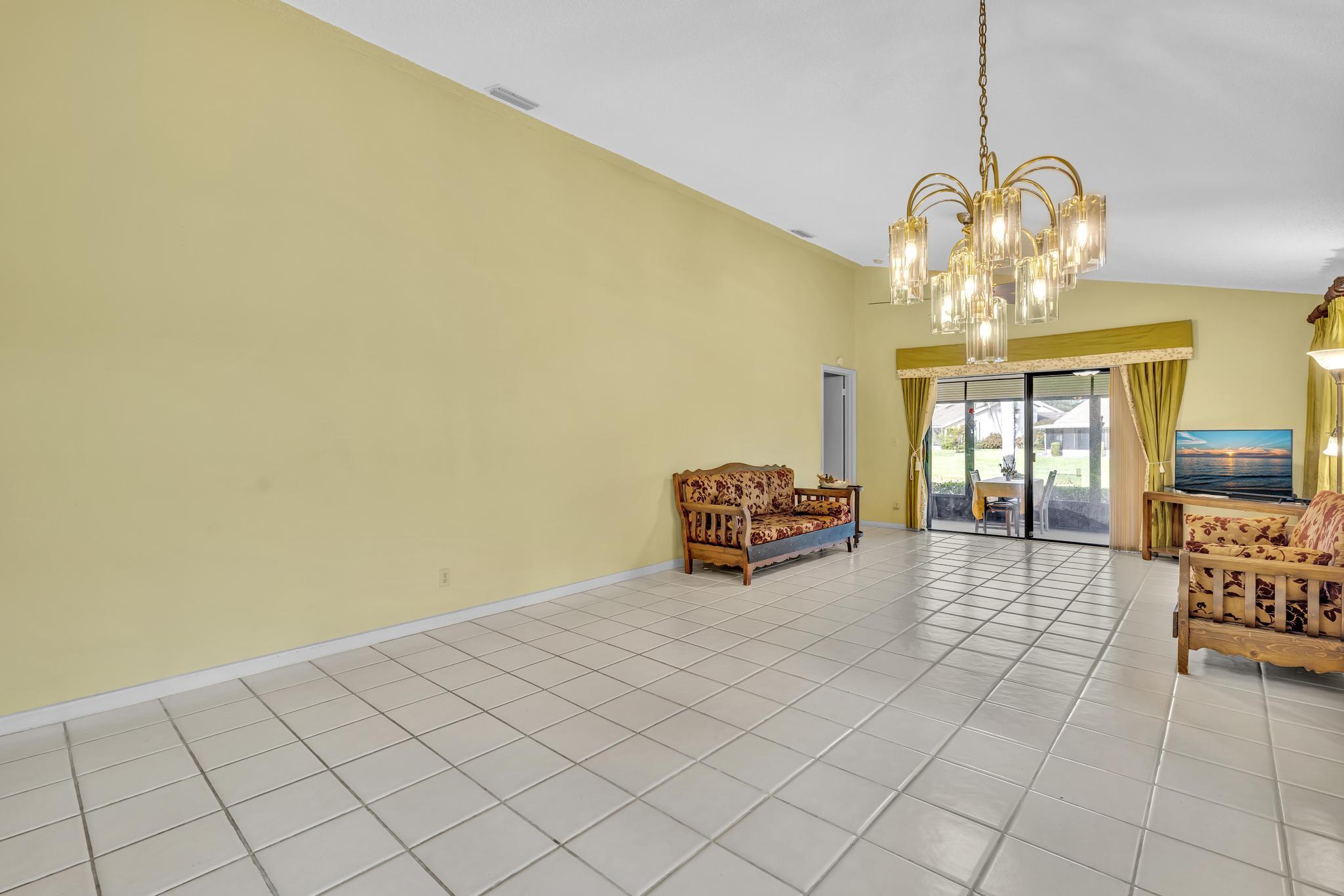 4787 Brighton Lakes Boulevard Property Photo 6
