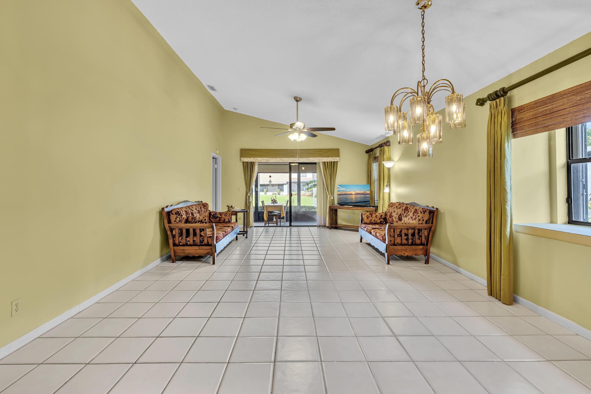 4787 Brighton Lakes Boulevard Property Photo 8