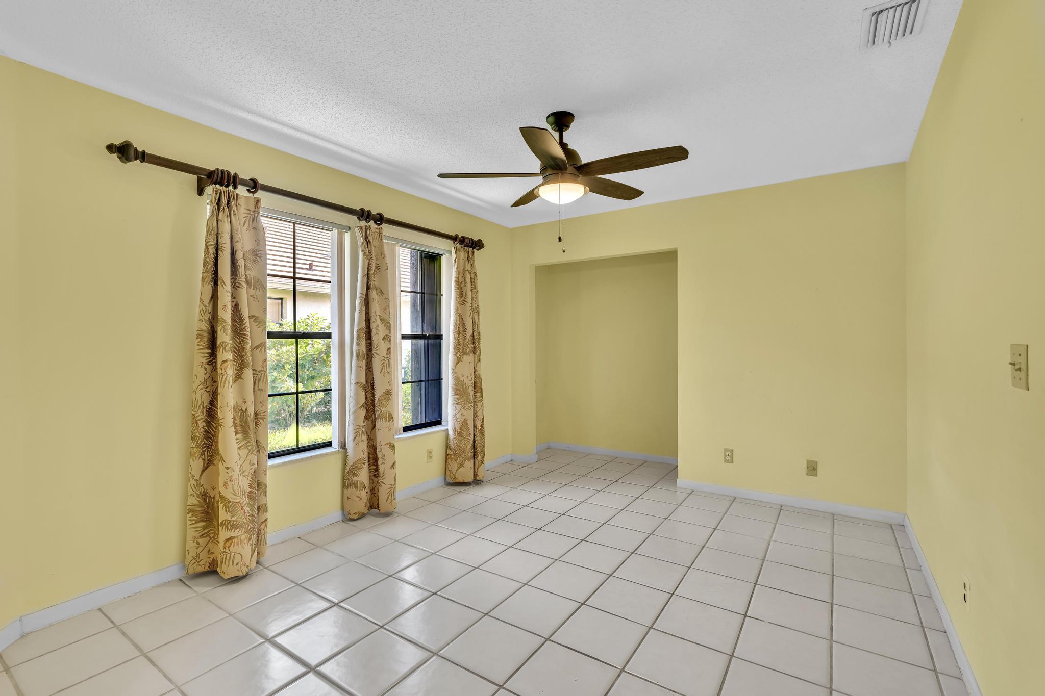 4787 Brighton Lakes Boulevard Property Photo 25