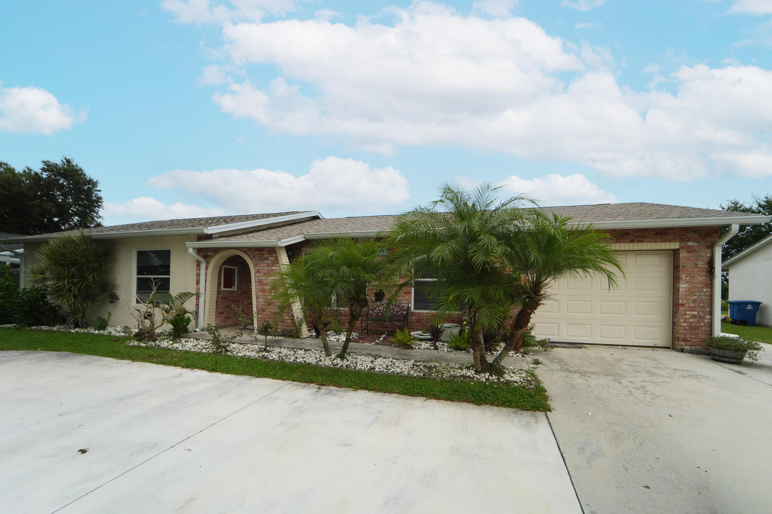 278 Sandpiper Avenue Property Photo 6