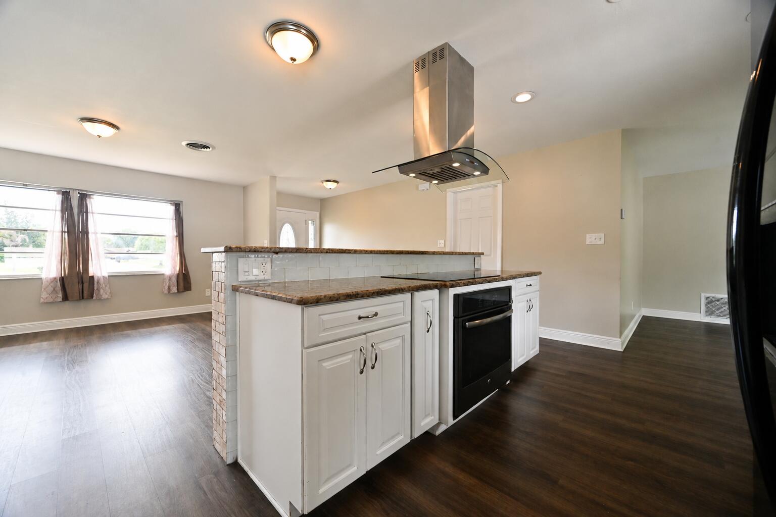 833 Park Manor Drive Property Photo 6