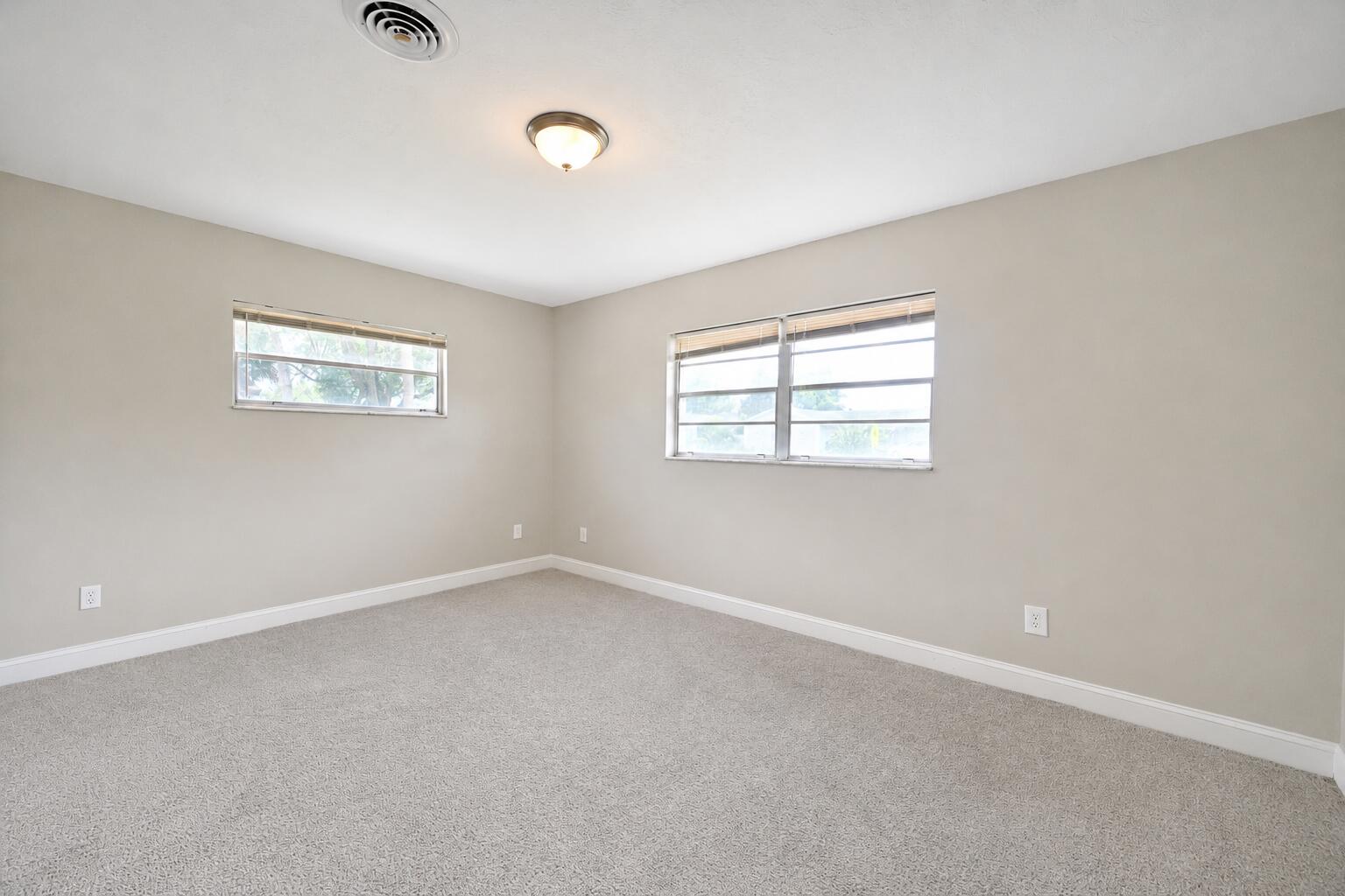 833 Park Manor Drive Property Photo 13